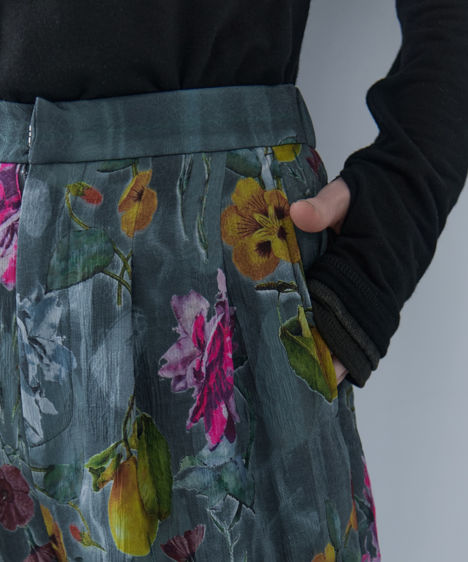 UND GRACE JACQUARD PRINT PANTS AMERI