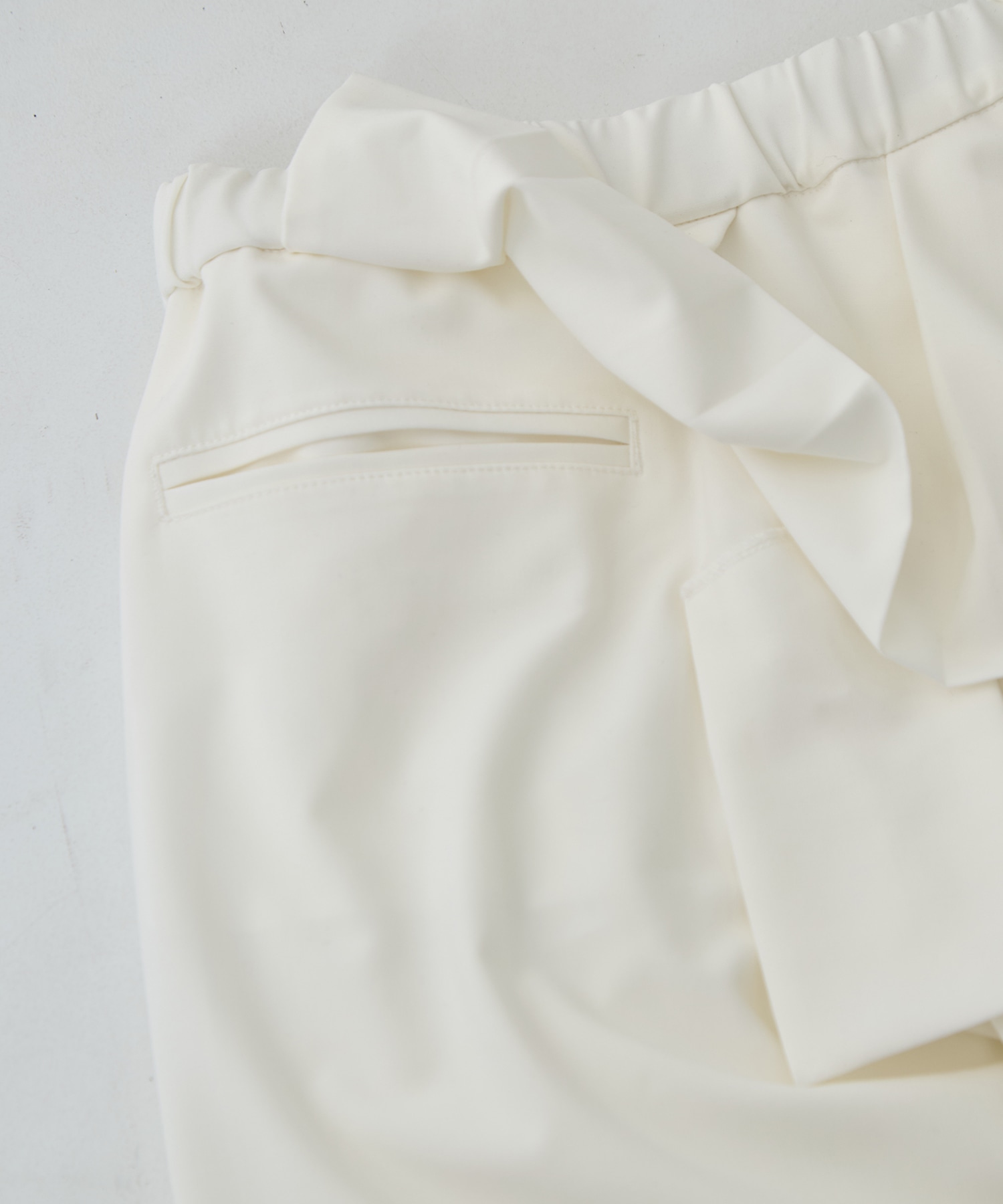 別注 RUFFLE PANTS TAAKK
