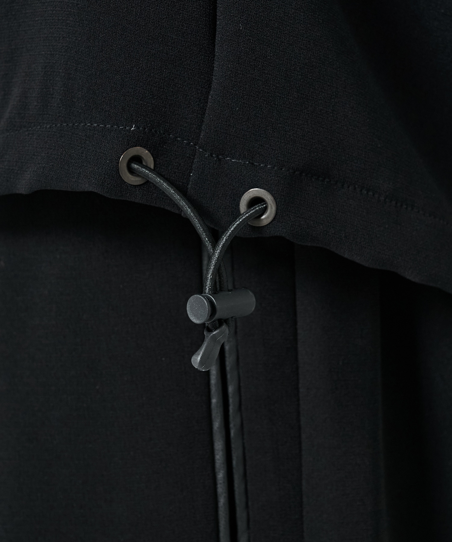 SUMMER ESSENTIAL DRAWCORD POLO STUDIOUS