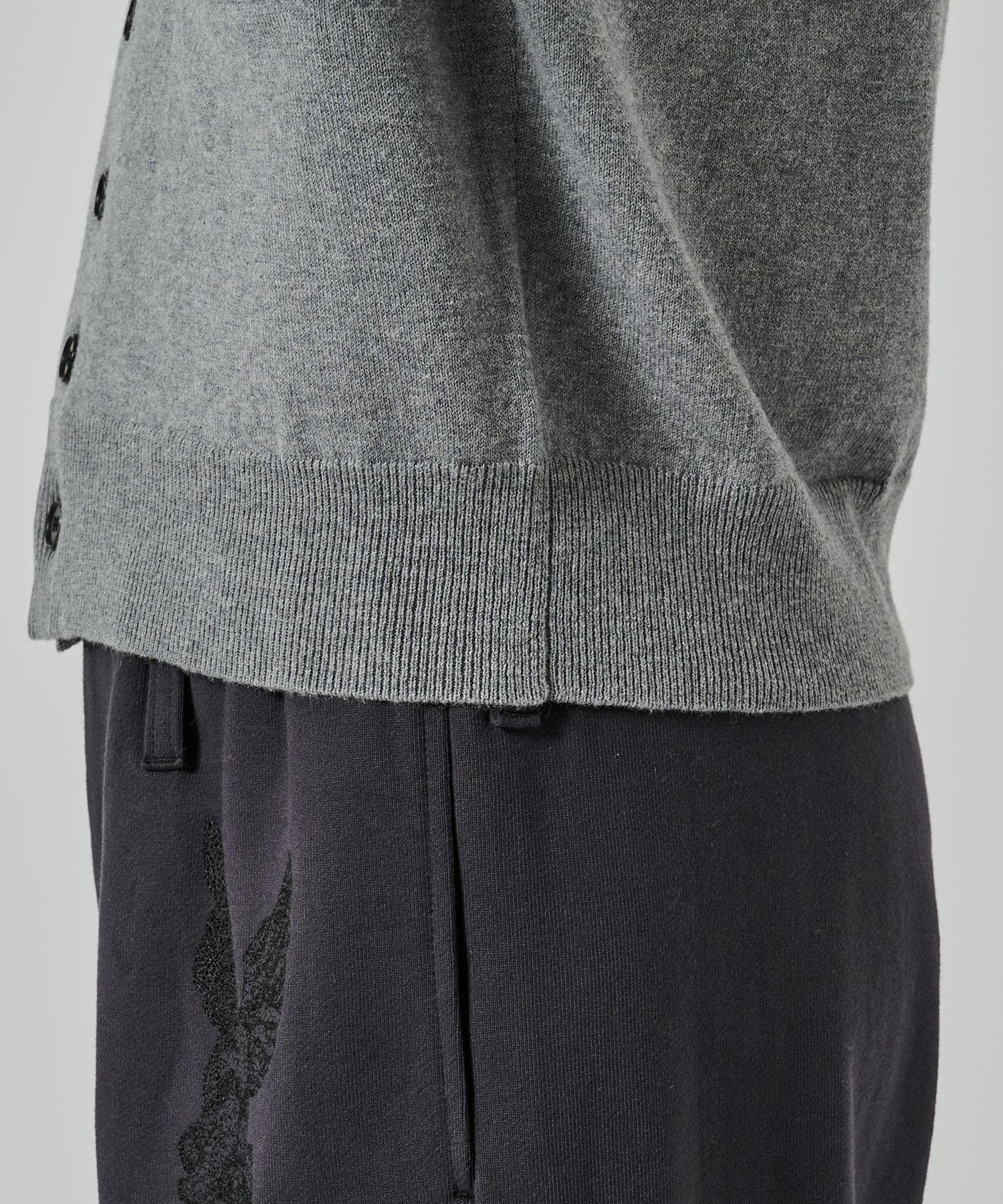 10 BUTTONS CARDIGAN｜MASU