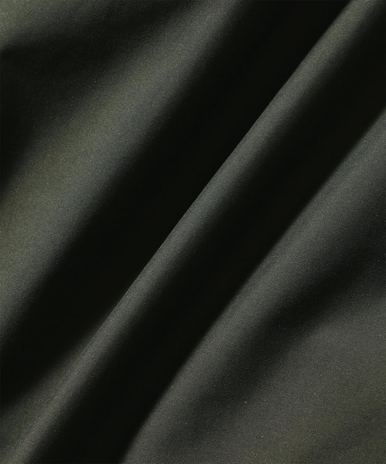 2.5L hiker rain jacket and wander