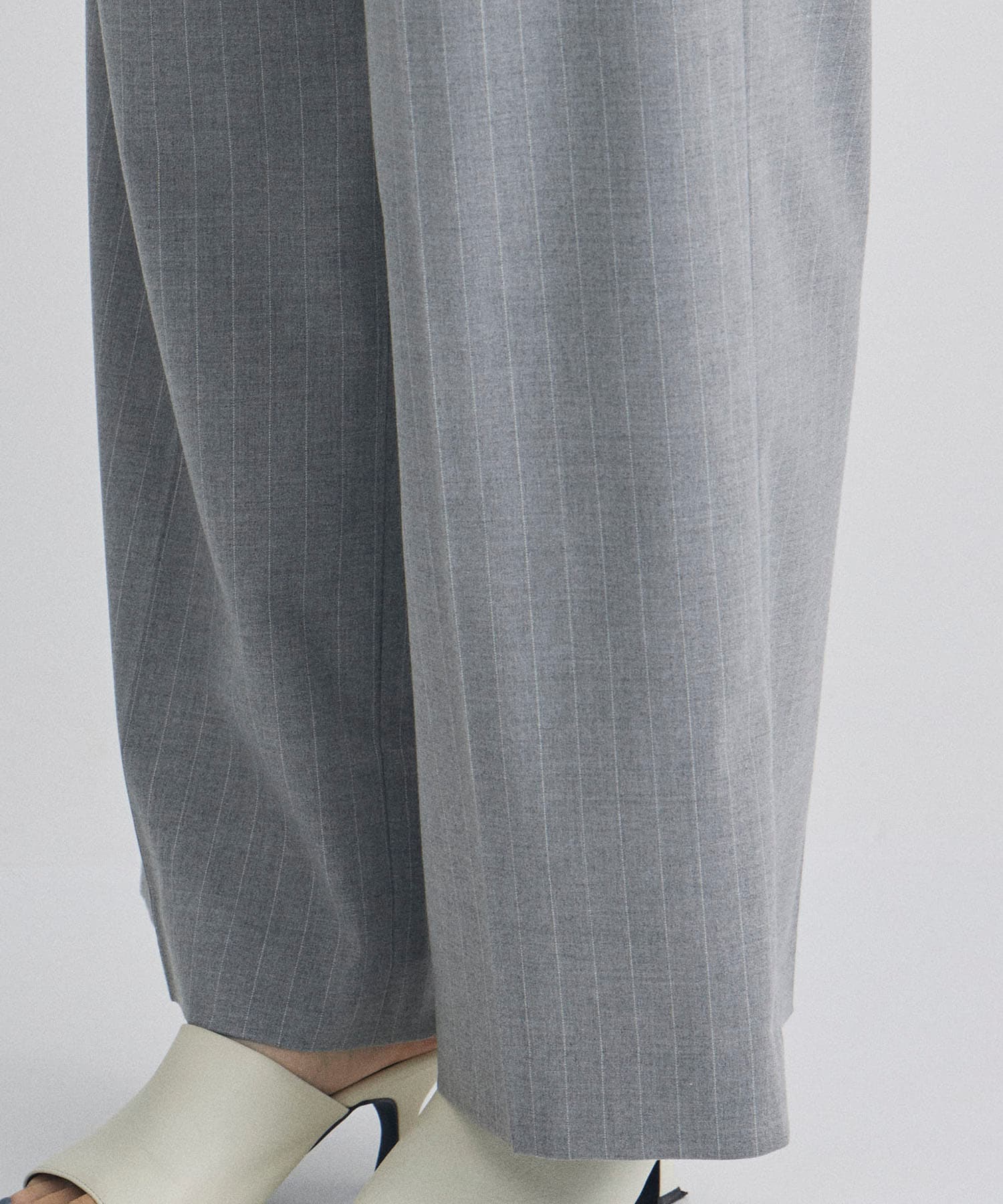 Pinstripe 2way Length Trousers(1 GREY): STUDIOUS: WOMENS 