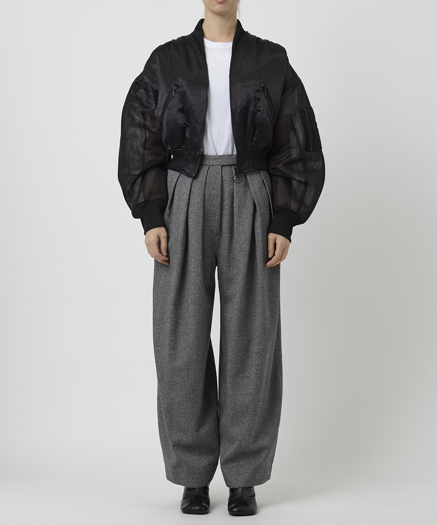 SHEER SLEEVES COMPACT MA-1 BLOUSON THINGS THAT MATTER