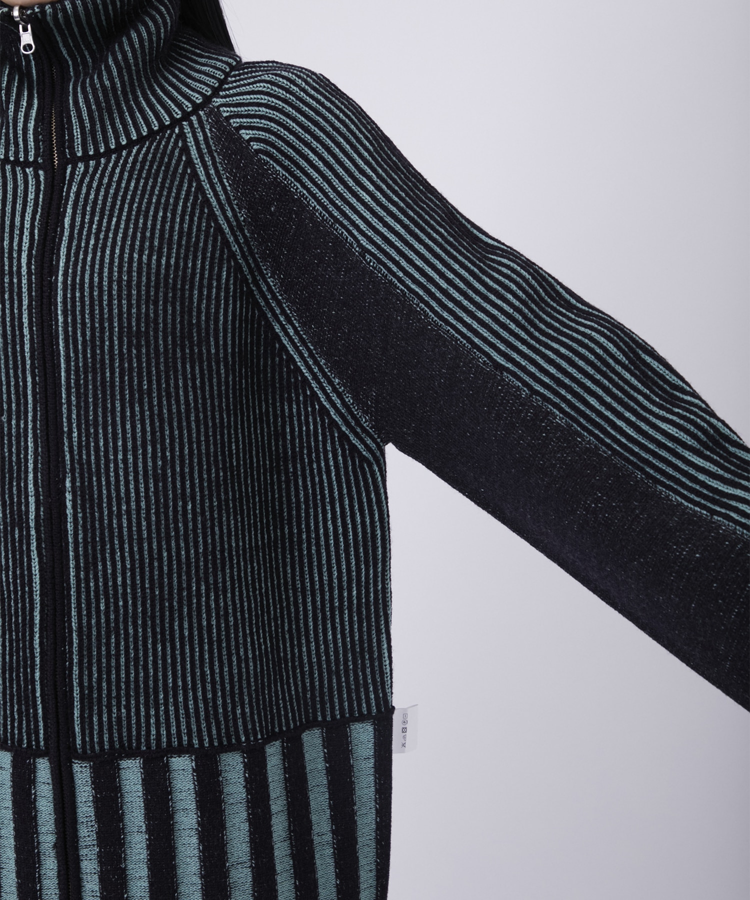 リバーシブルZip knit coat PEIEN