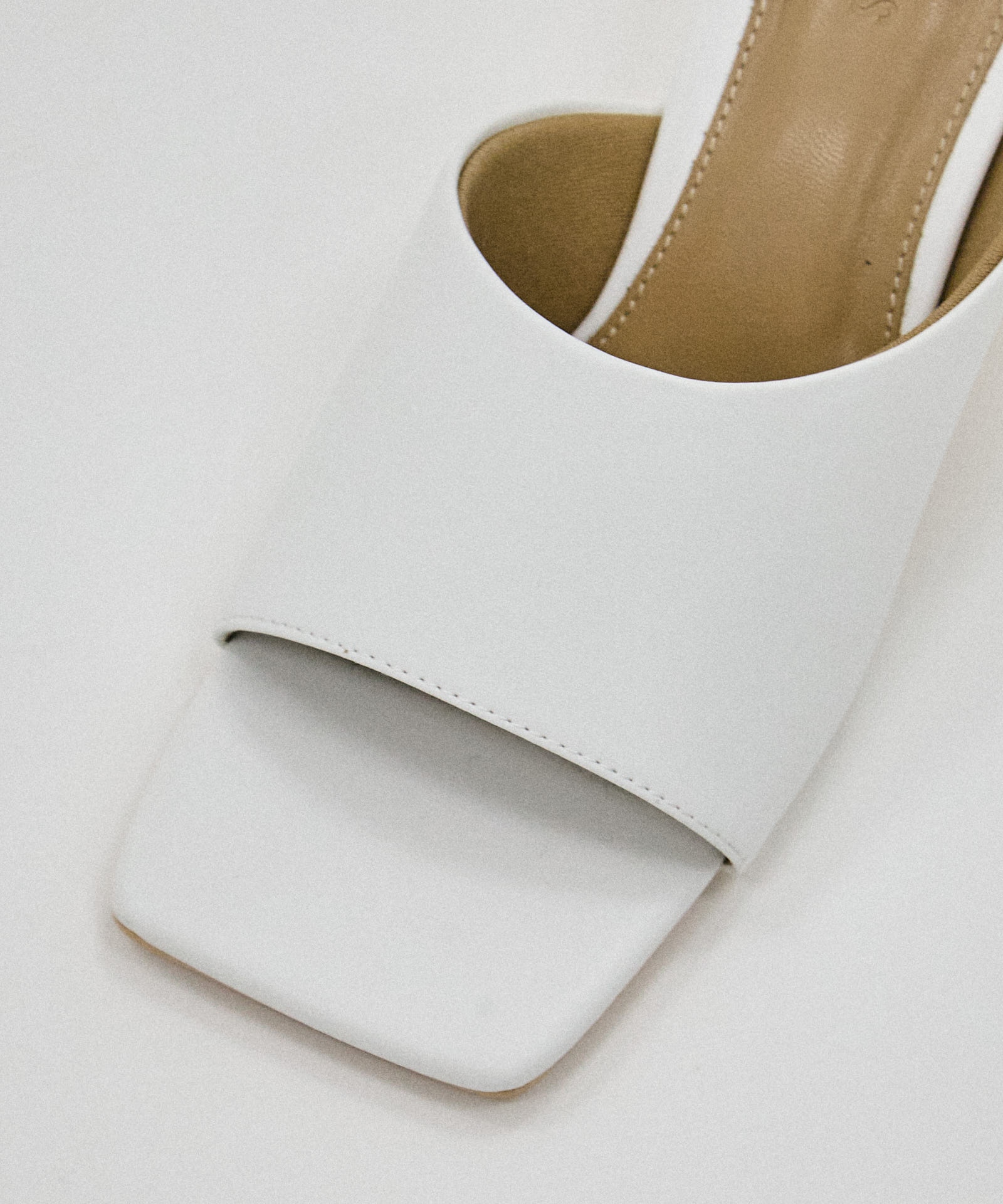 Square Toe Mule STUDIOUS
