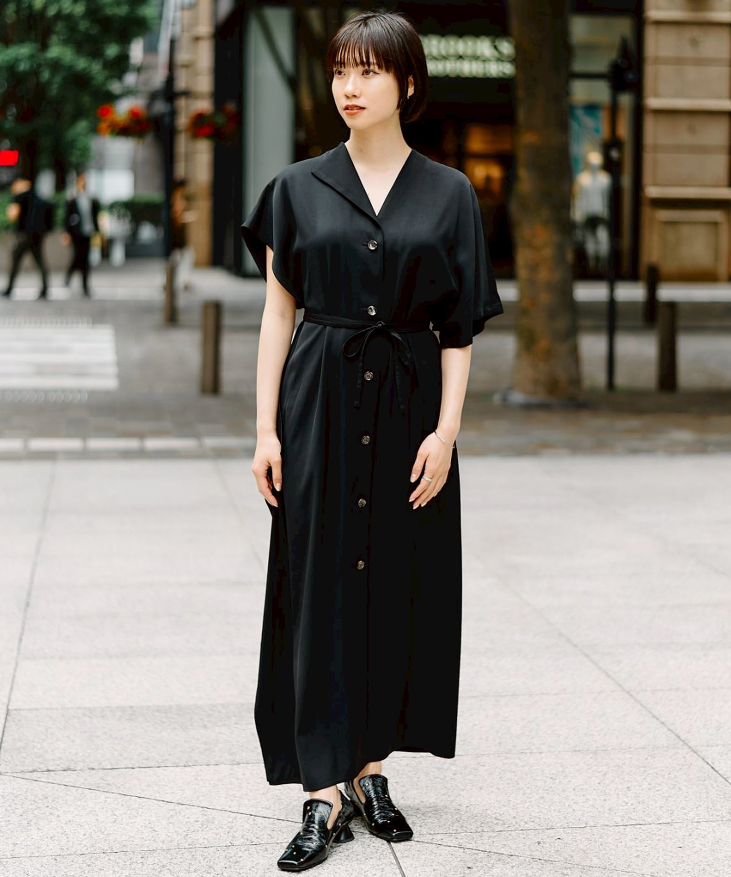 Ana asymmetry dress BK AKIRANAKA