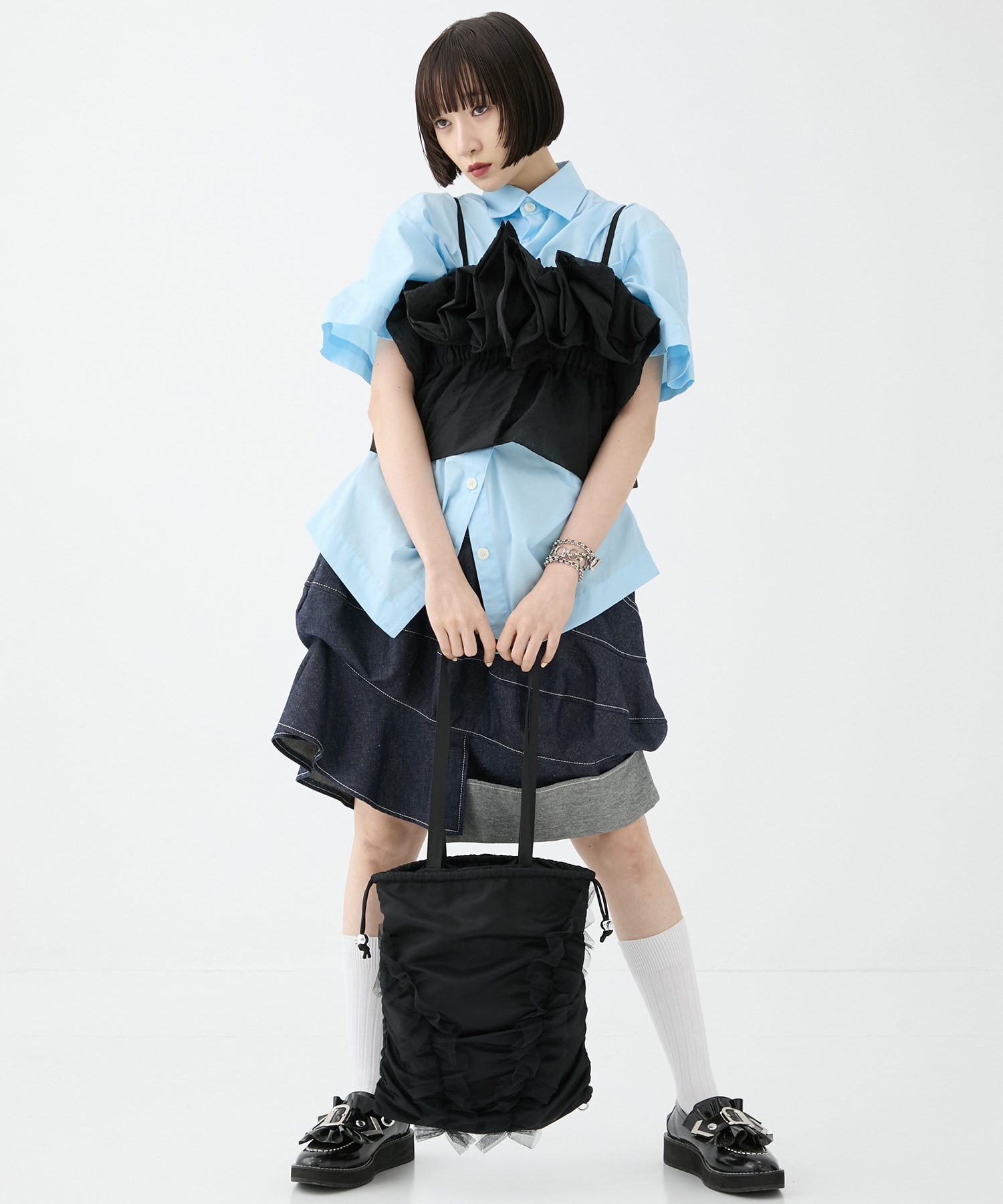 別注frower frill vest HOUGA