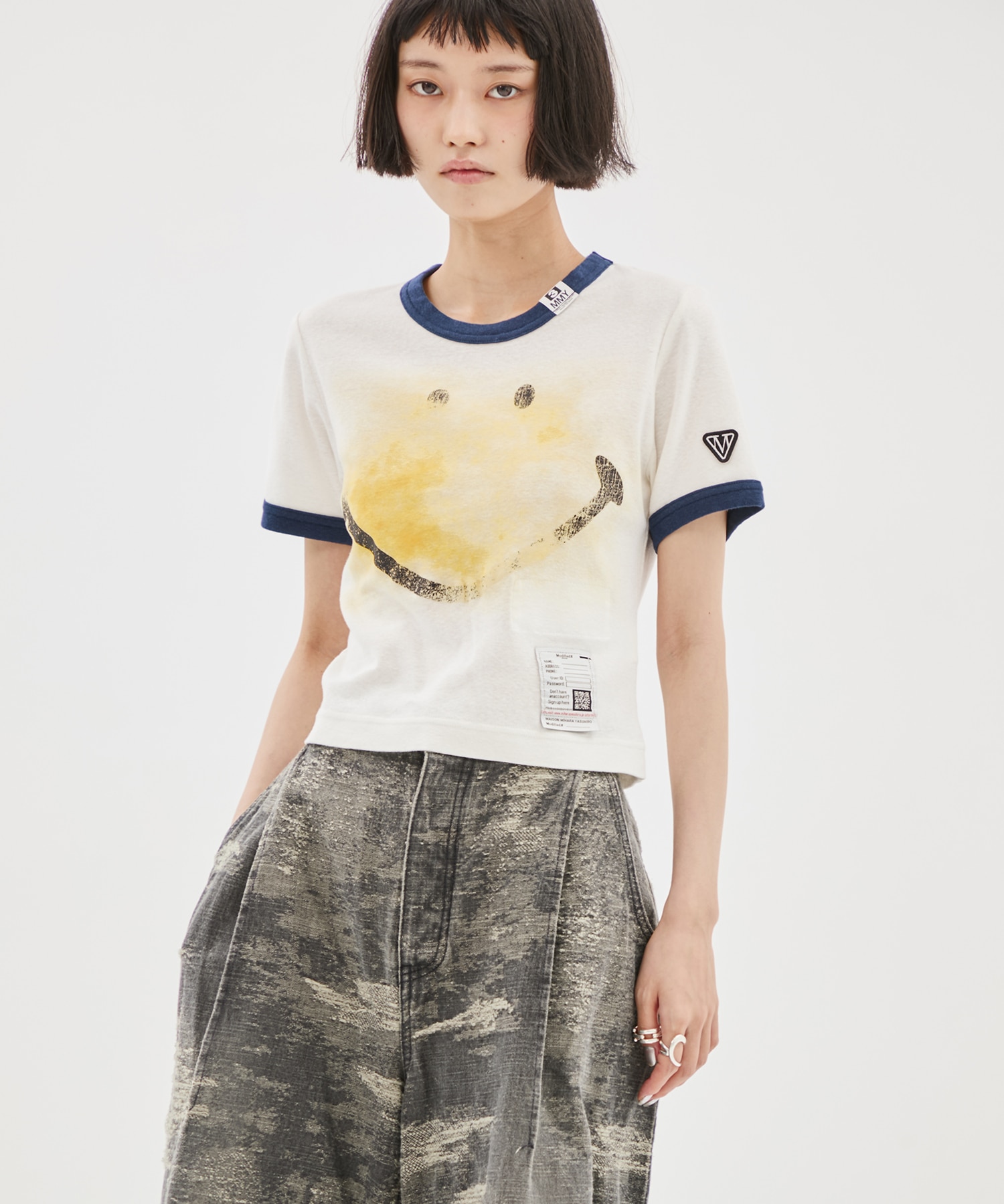 SMILY FACE PRINTED MINI TEE Maison MIHARA YASUHIRO