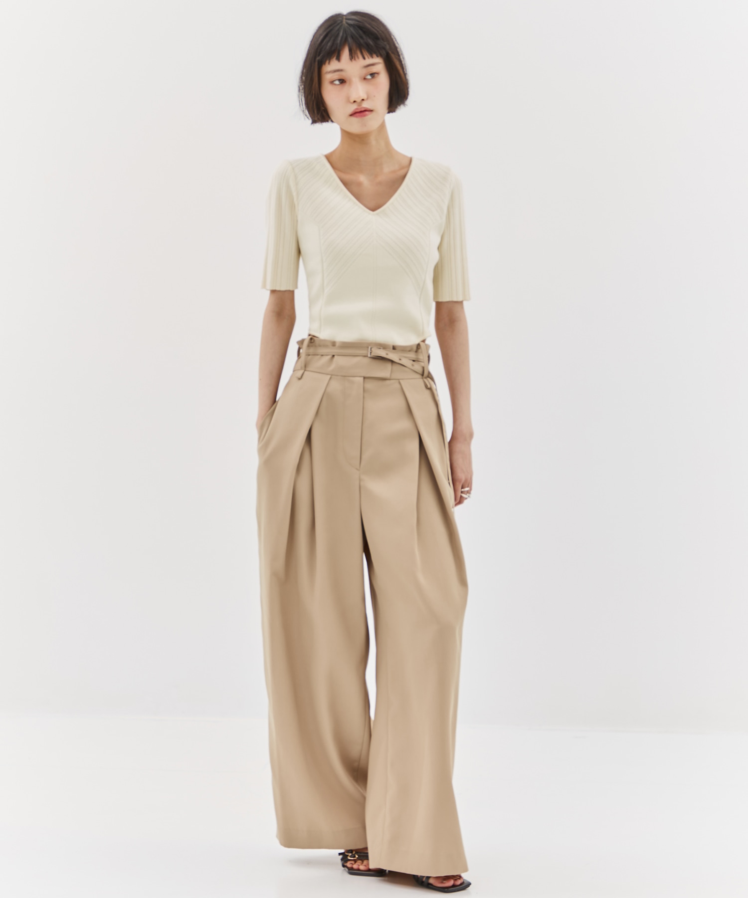 Back Asymmetry Chino Pants STUDIOUS