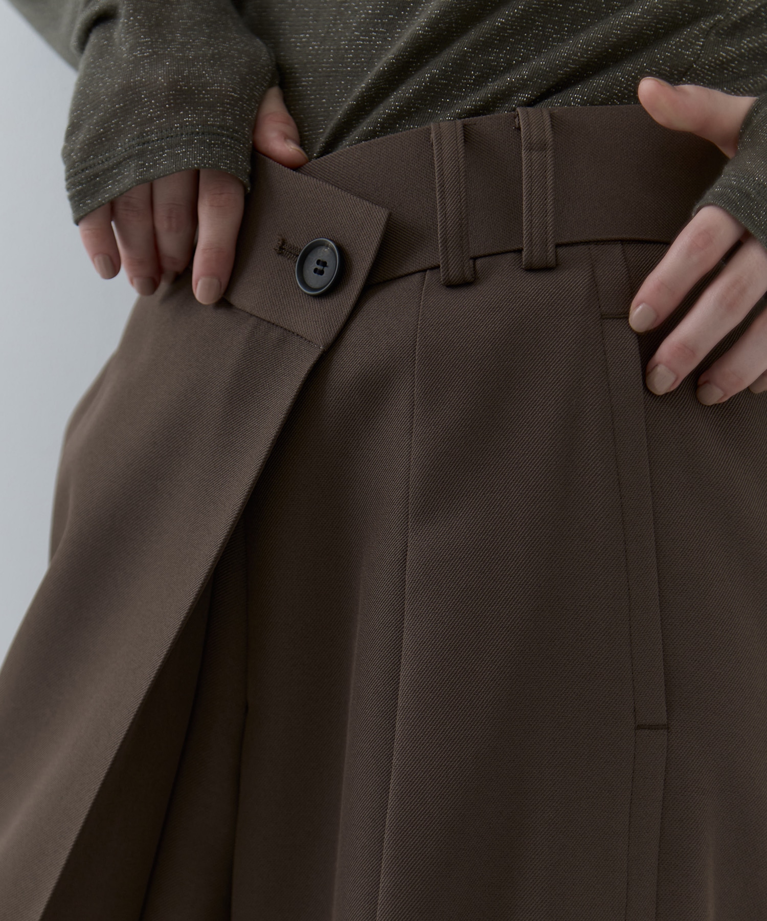 Asymmetric Tucked Flare Trousers STUDIOUS