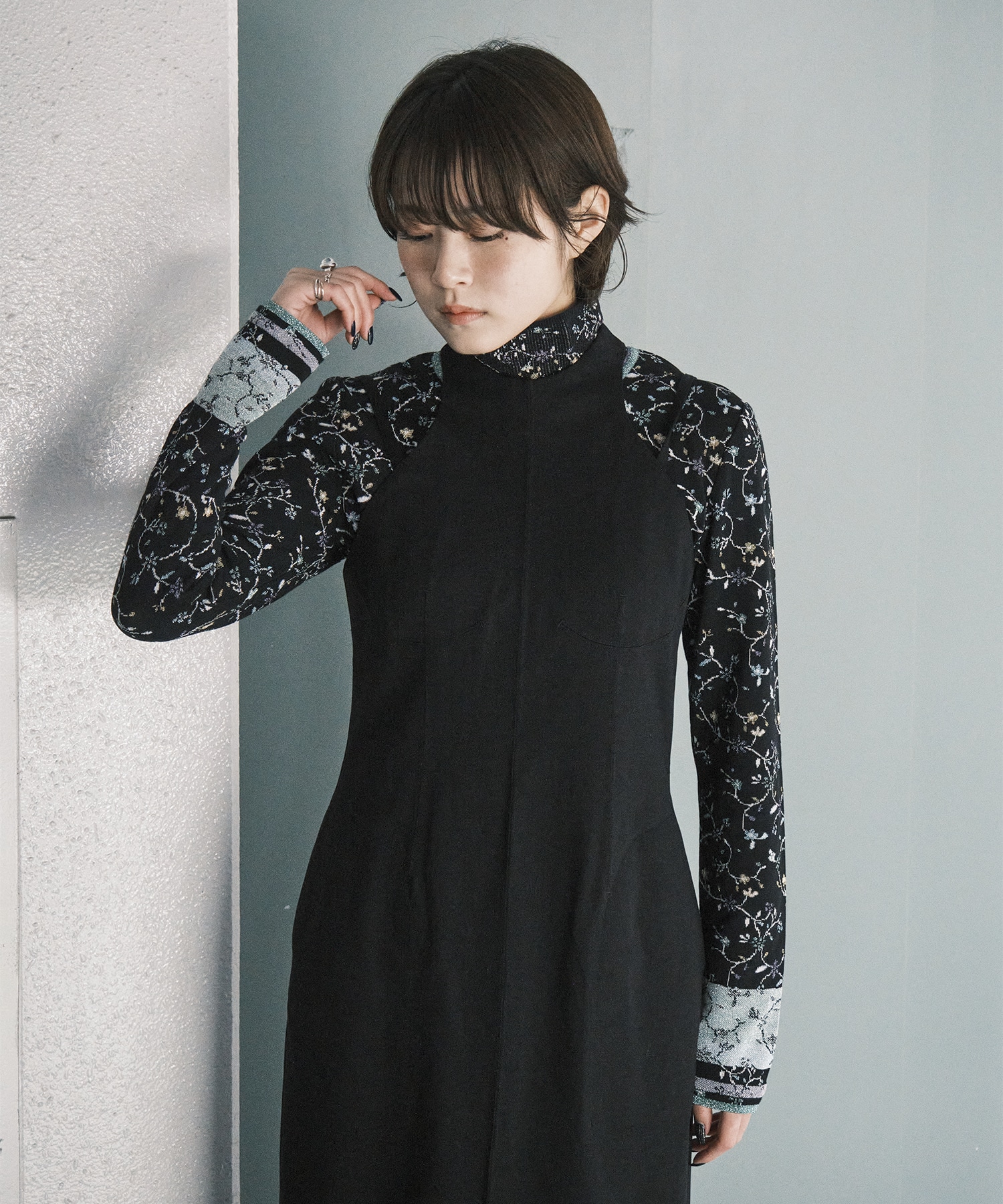 Floral Motif Glitter High Neck Knit Top Mame Kurogouchi