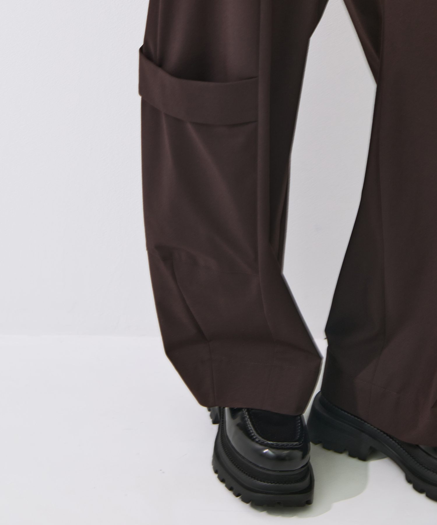 Soft Barrel Leg Flap Cargo Trousers STUDIOUS