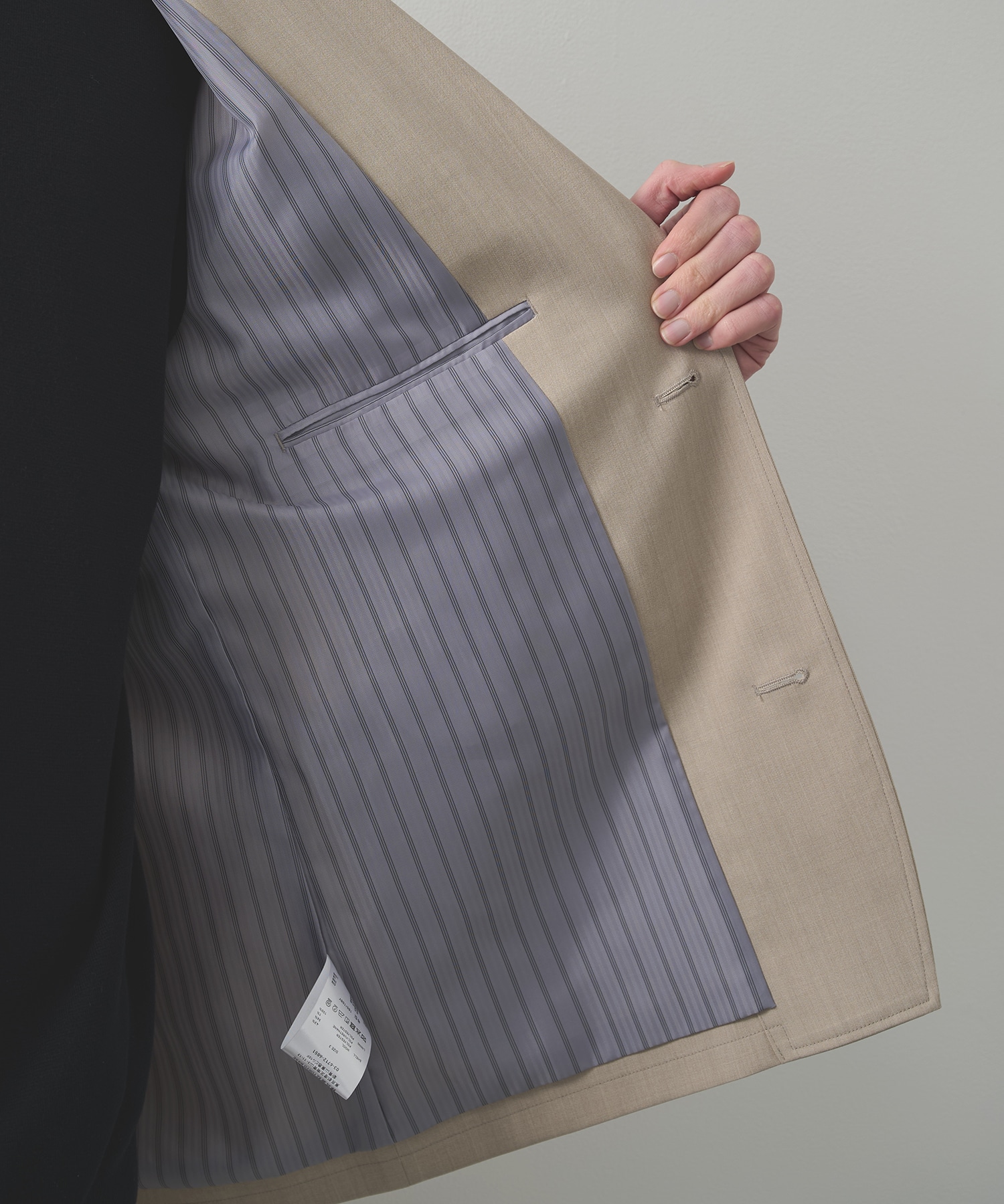 Non-Mulesed W Jacket STUDIOUS