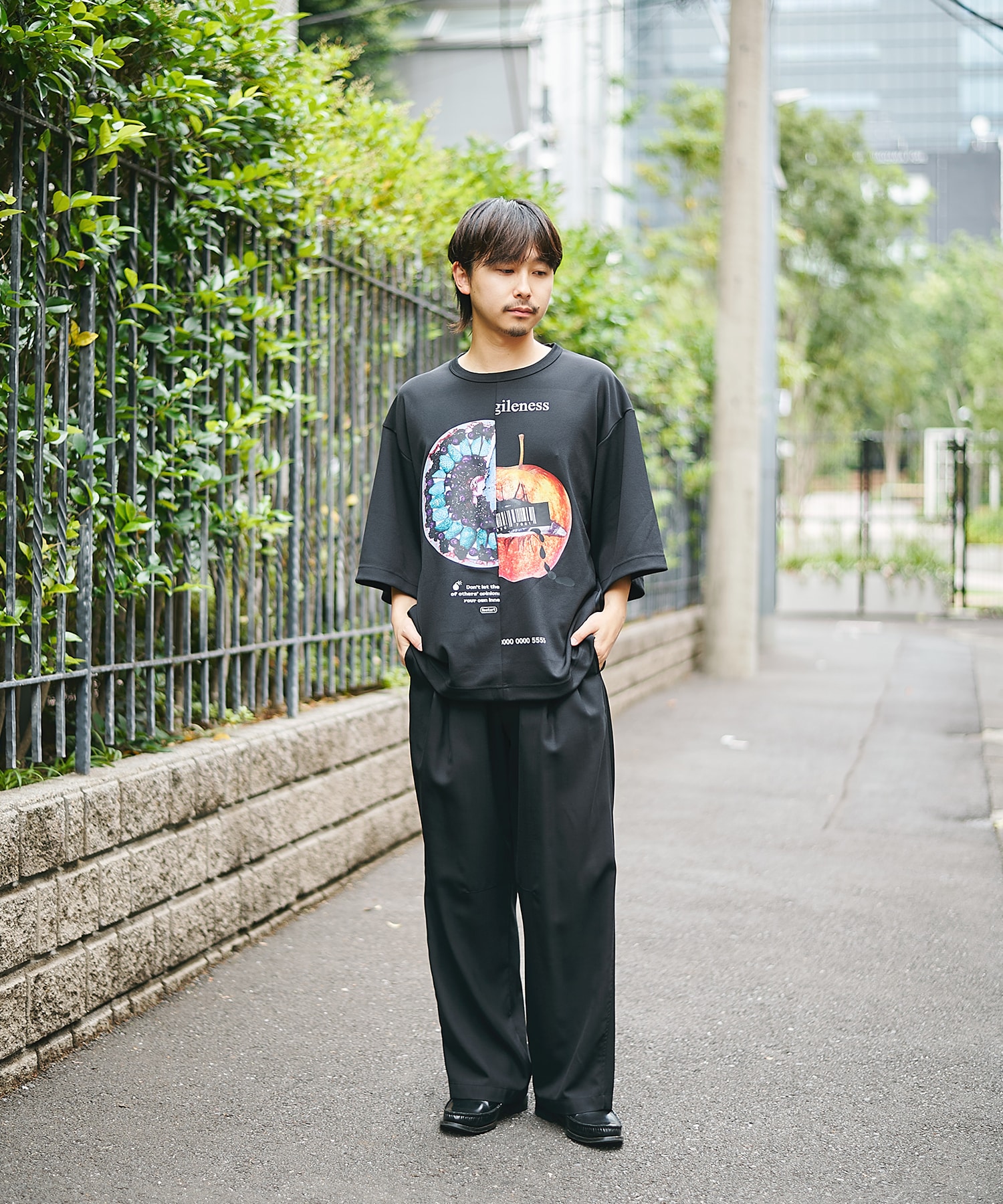 APPLE×TALTE TEE SHAREEF