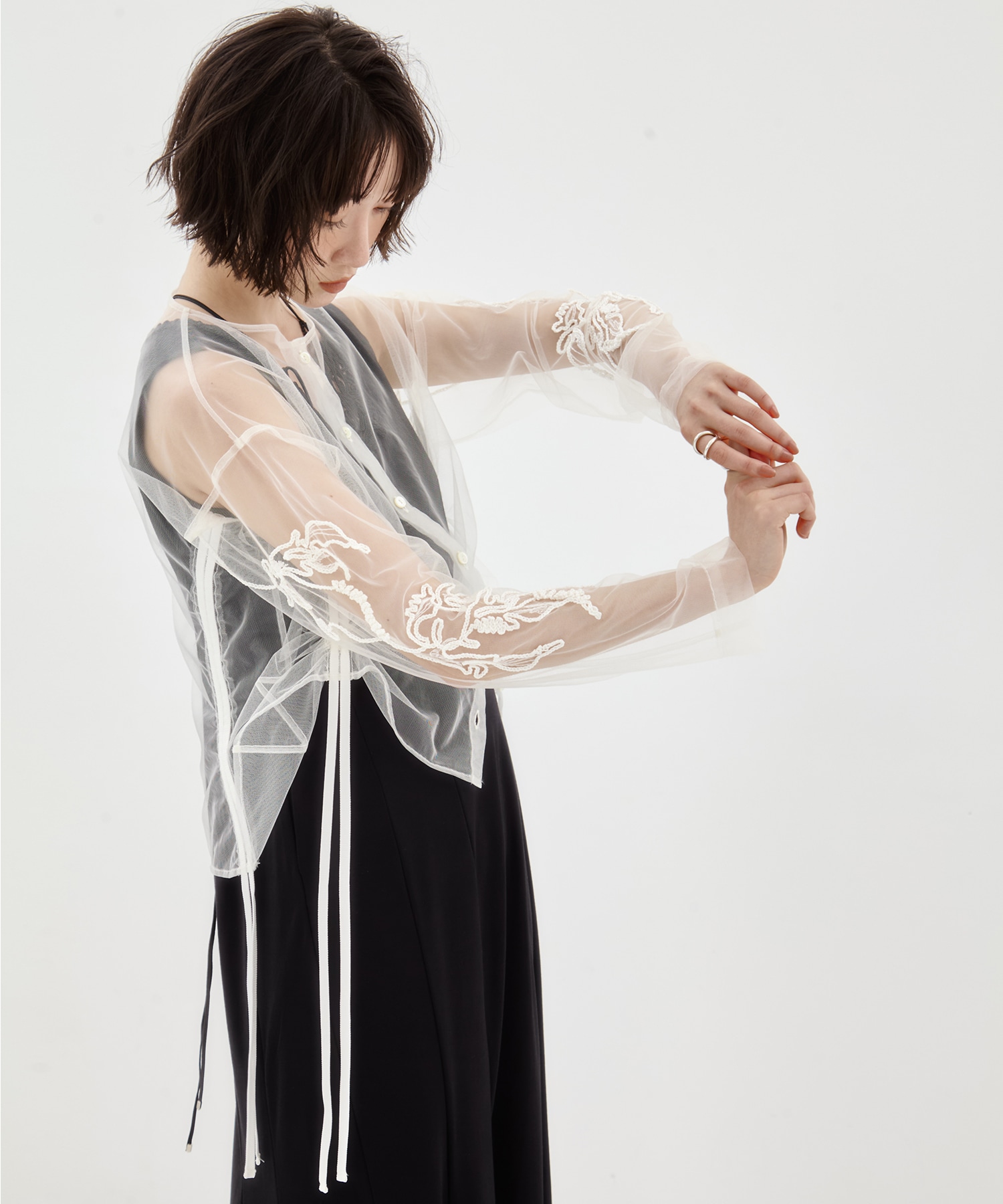 EX.embroidered tulle cardigan MURRAL