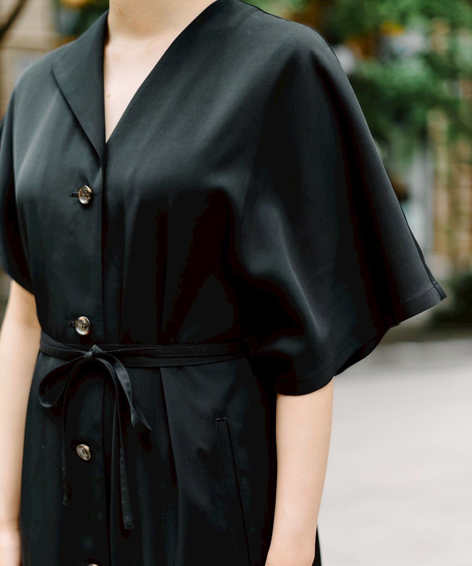 Ana asymmetry dress BK AKIRANAKA