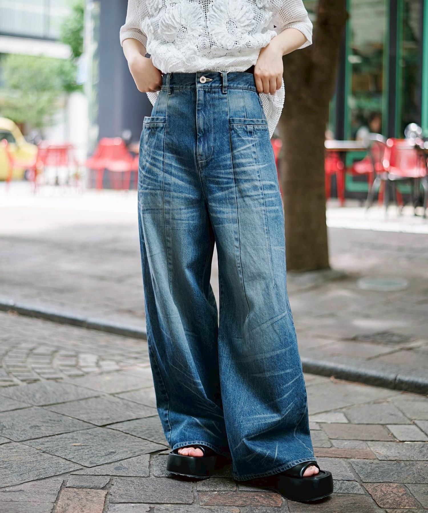 Tucked Wide Leg Jeans STUDIOUS