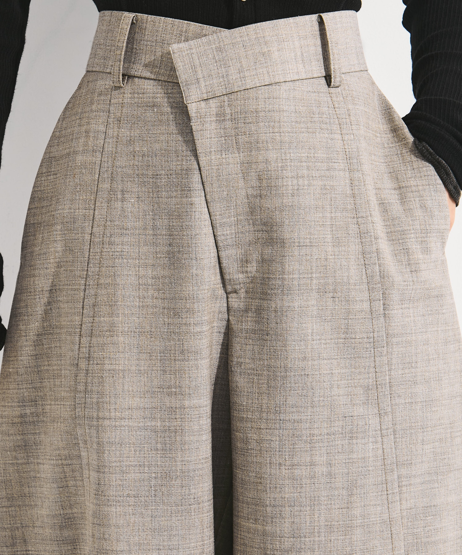 Wool Barrel Leg Trousers STUDIOUS