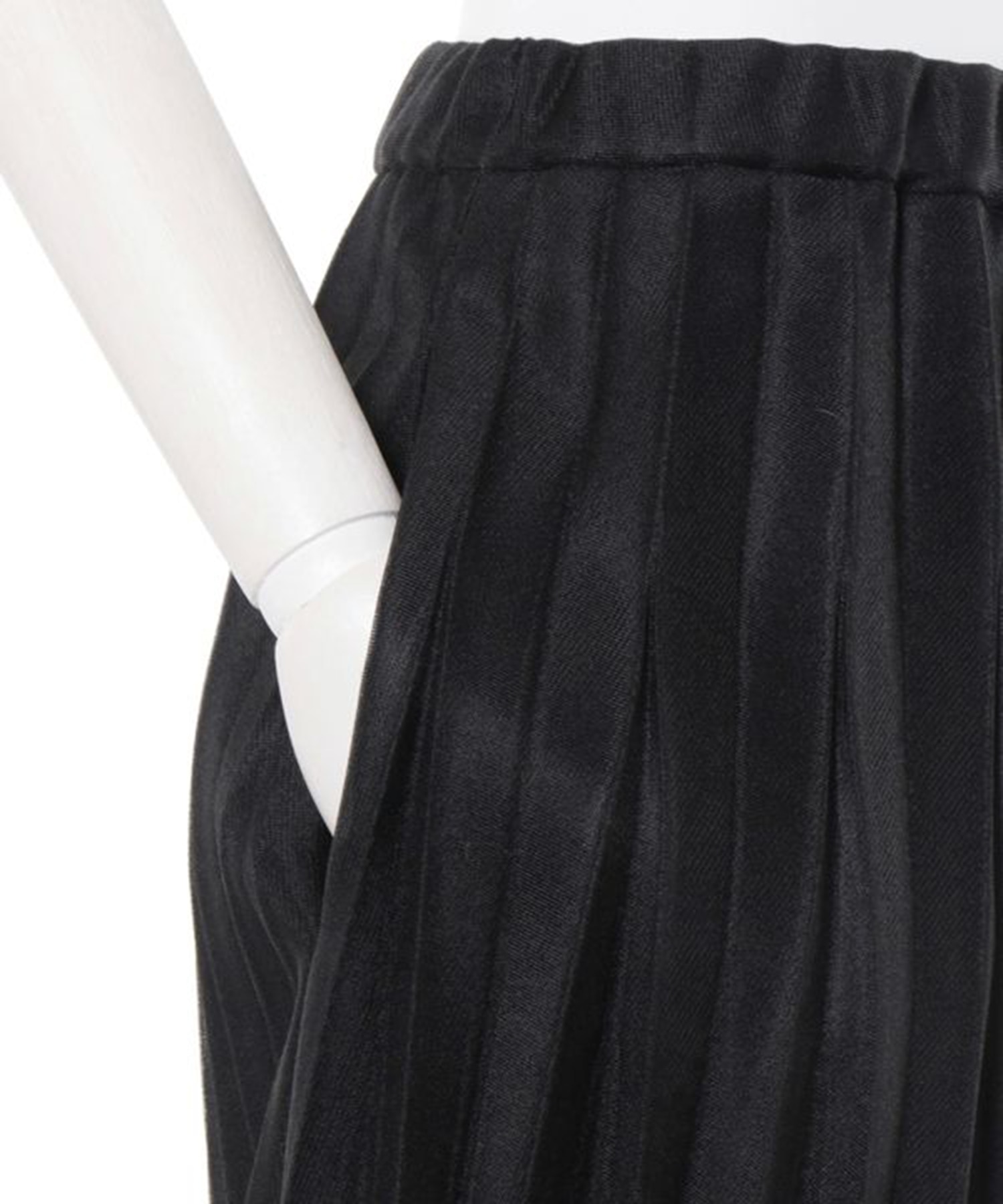 SHEER ORIGAMI PLEATS SK UN3D.