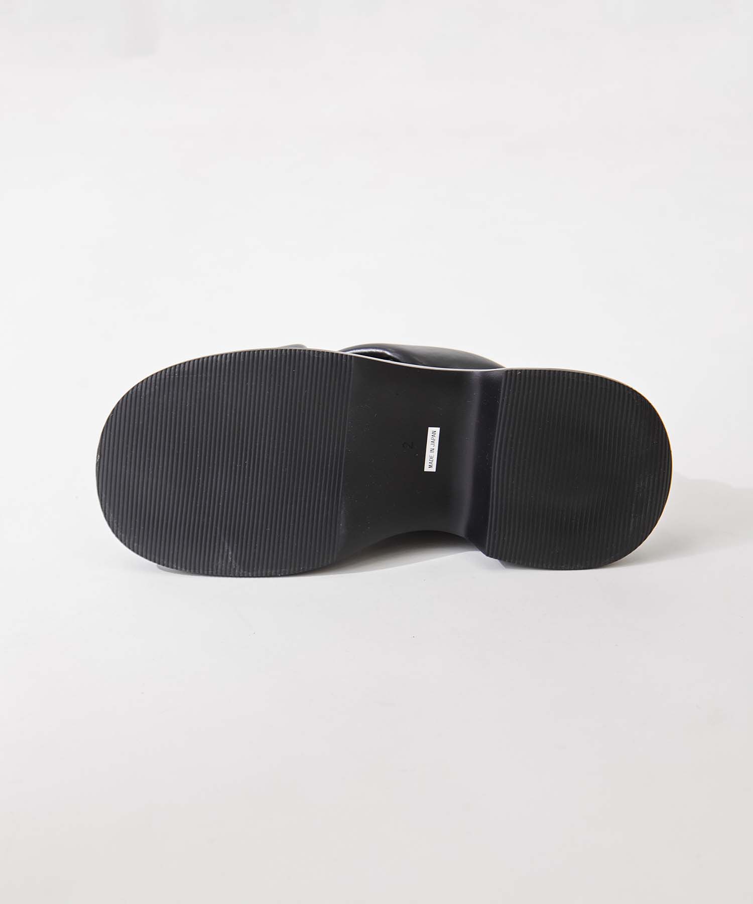 Padded Cross Sandals STUDIOUS