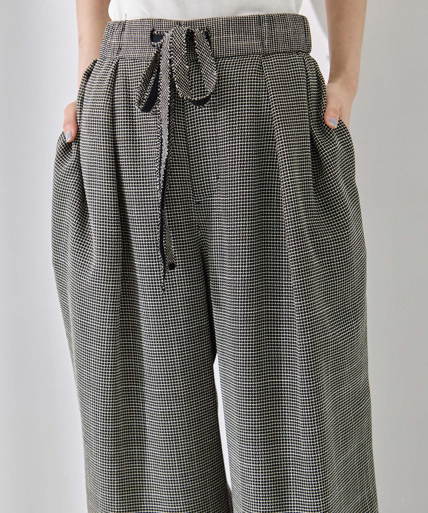Washable Mesh Relax Trousers STUDIOUS