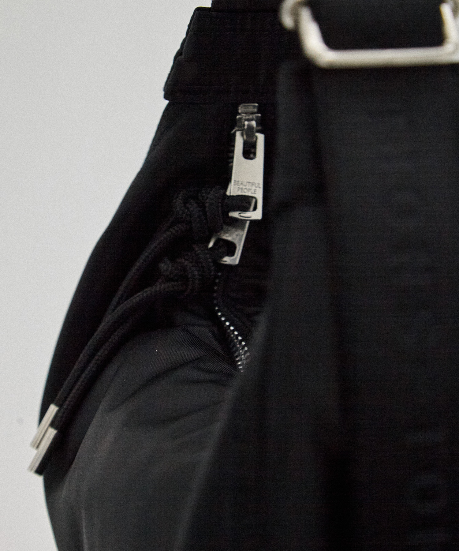 別注nylon moon shoulder bag beautiful people