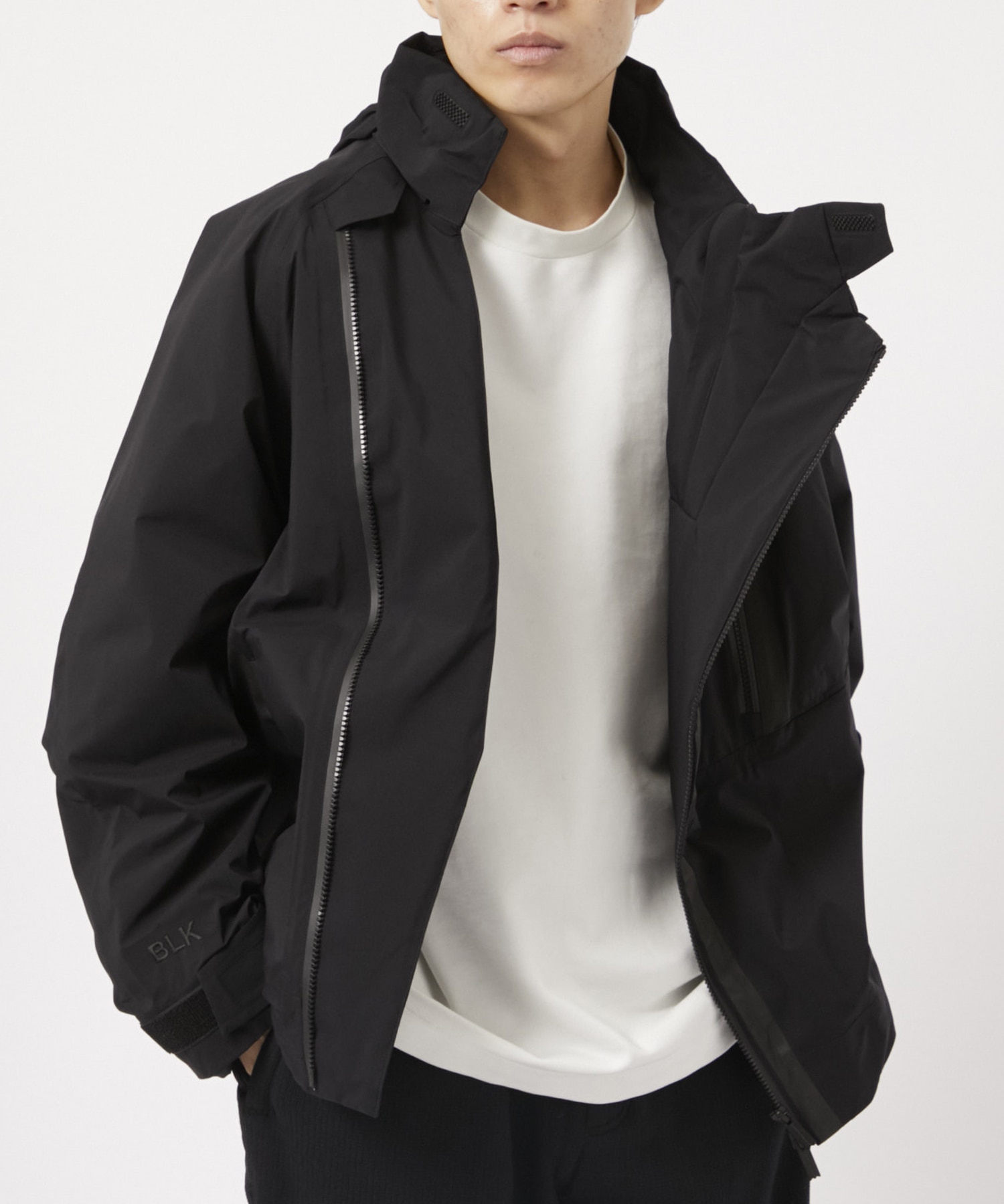 GORE-TEX JACKET White Mountaineering