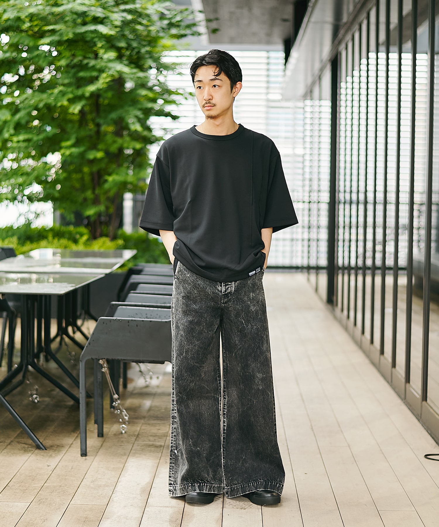 OVERSIZED TEE SHAREEF
