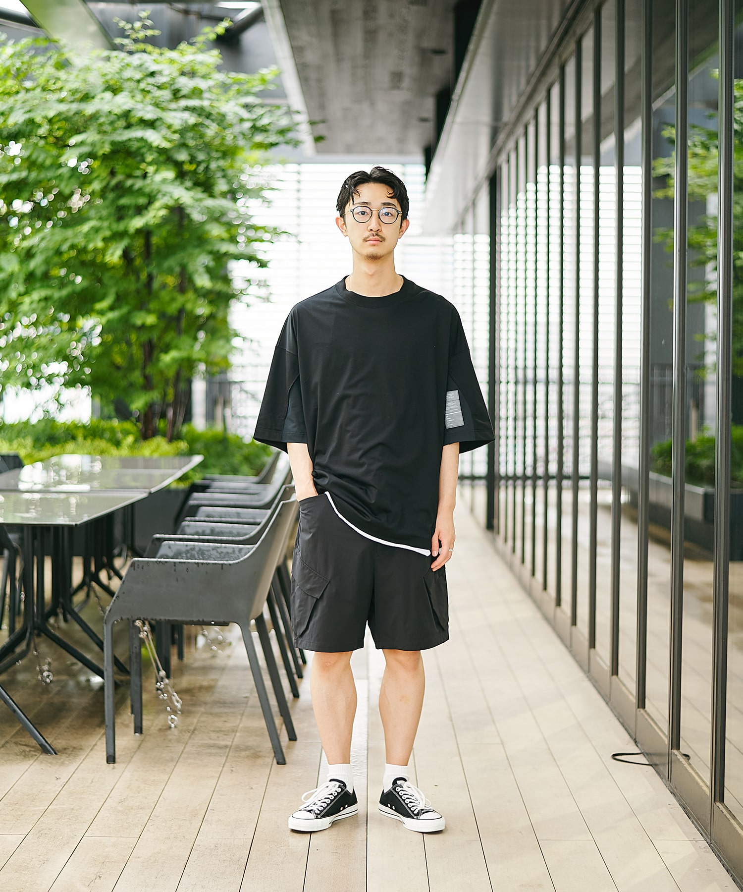 〈別注〉 BLK WIDE CARGO SHORT PANTS White Mountaineering