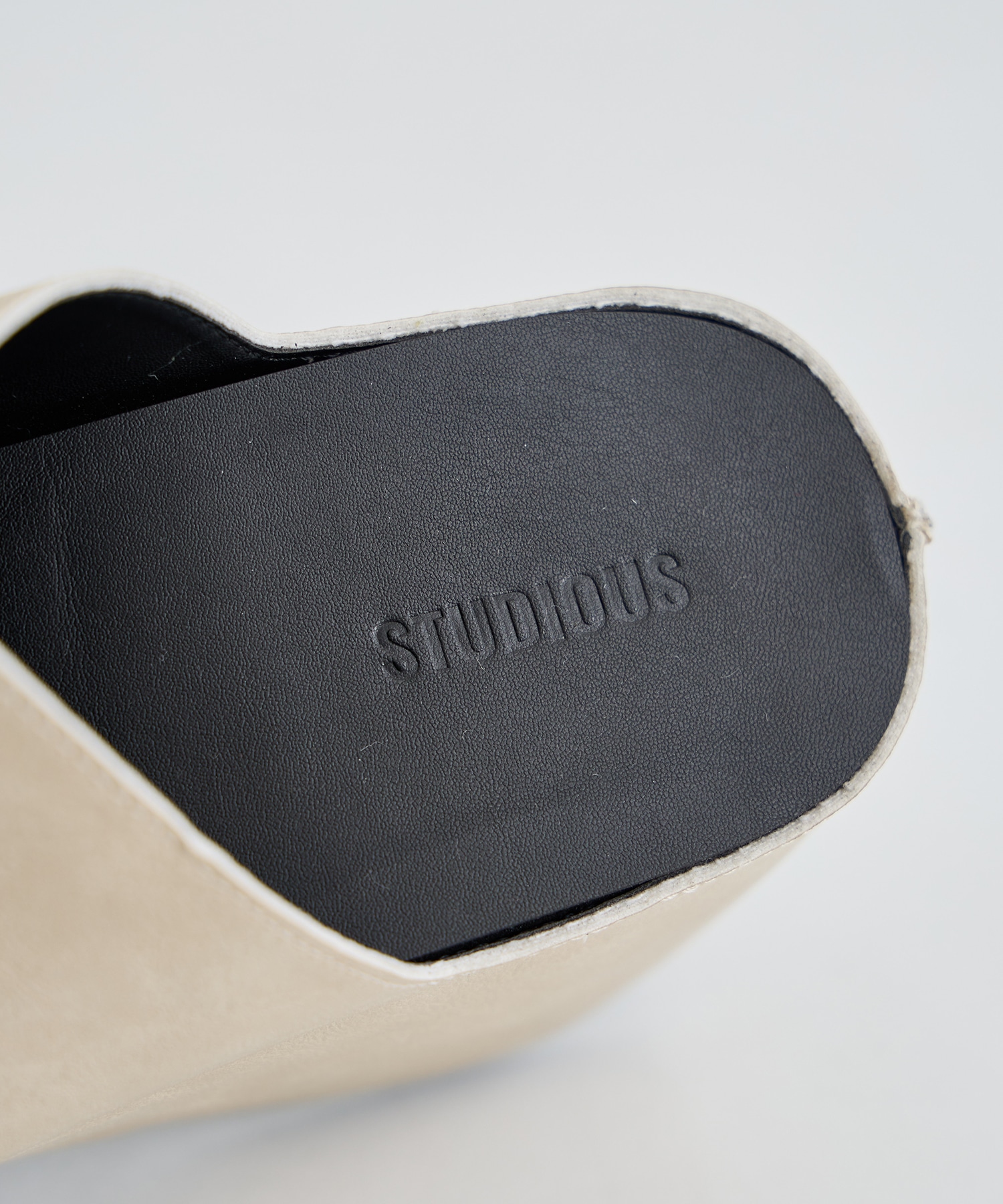 Platform Clogs STUDIOUS