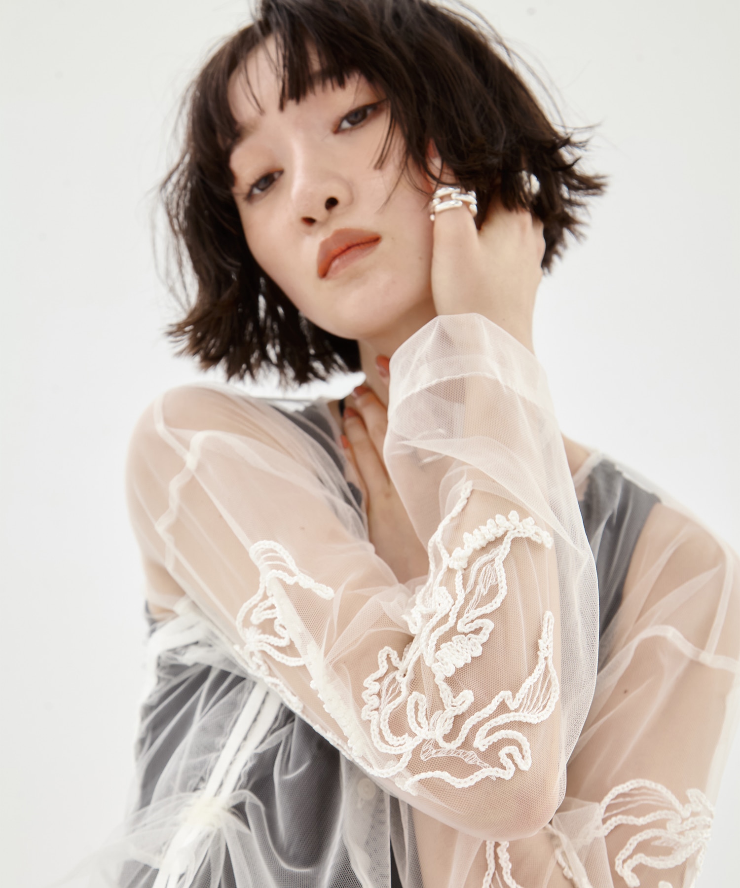 EX.embroidered tulle cardigan MURRAL