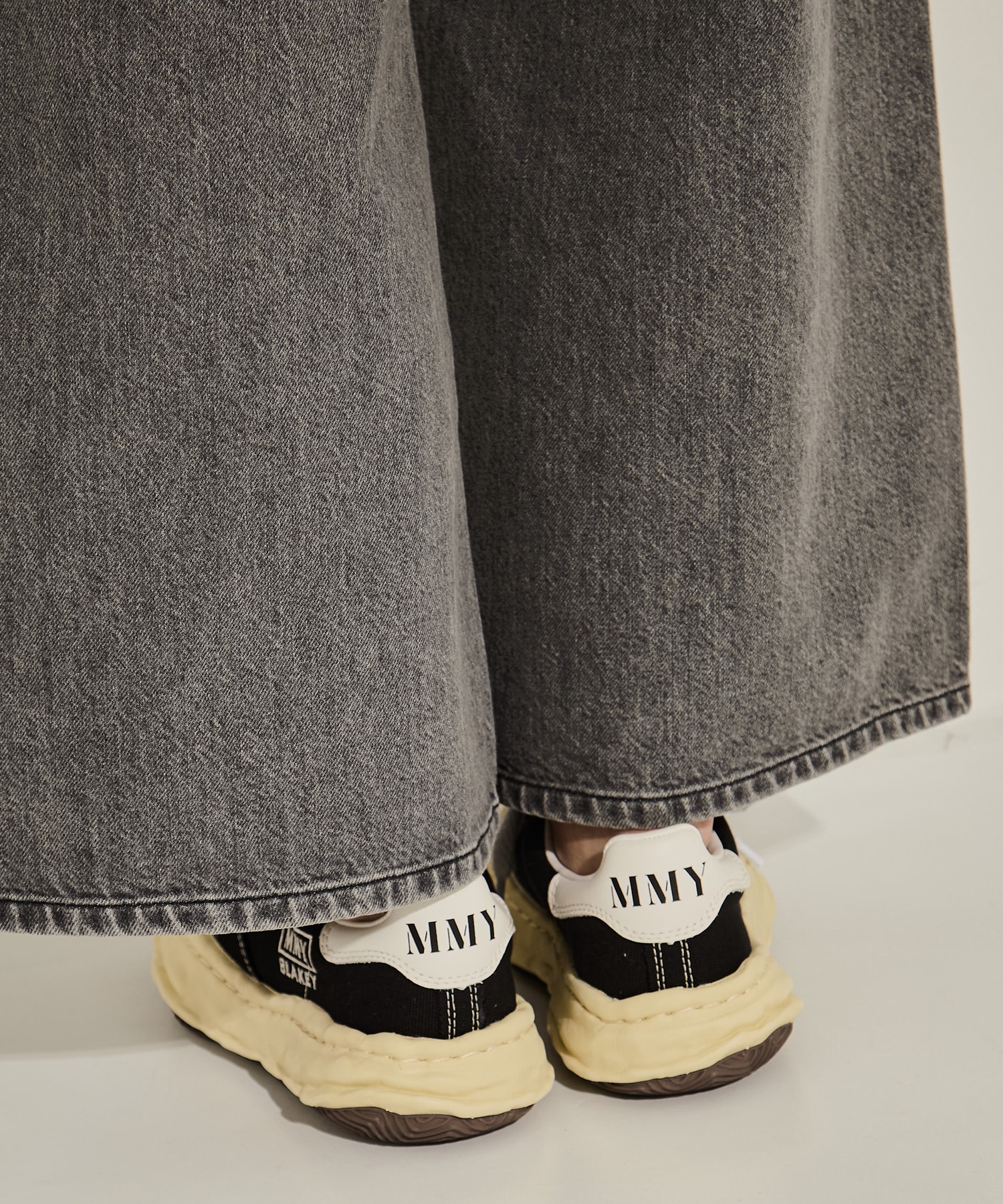 BLAKEY low -vintage color original sole canvas low-Top sne Maison MIHARA YASUHIRO