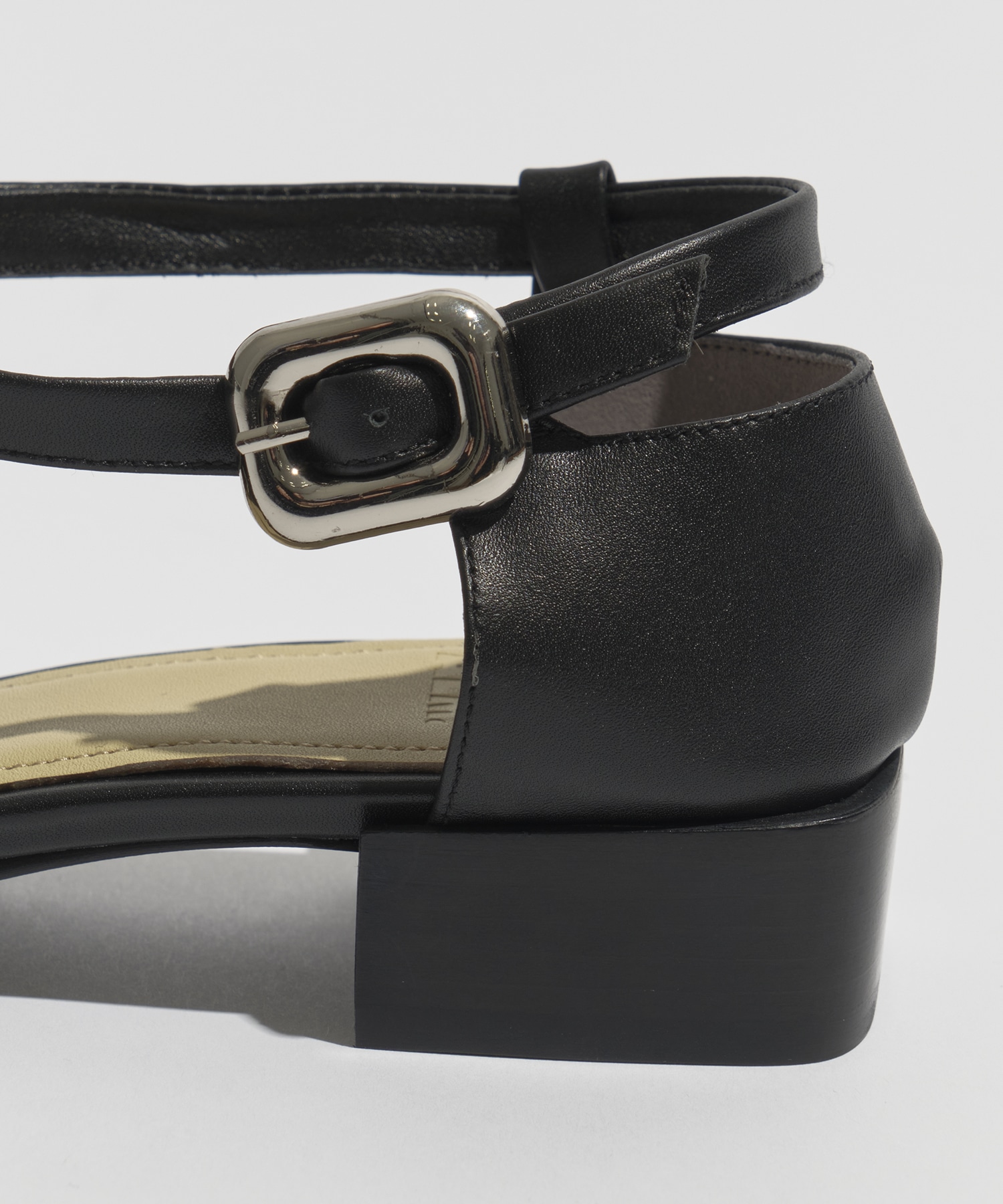EIN LEATHER PUMPS ALM
