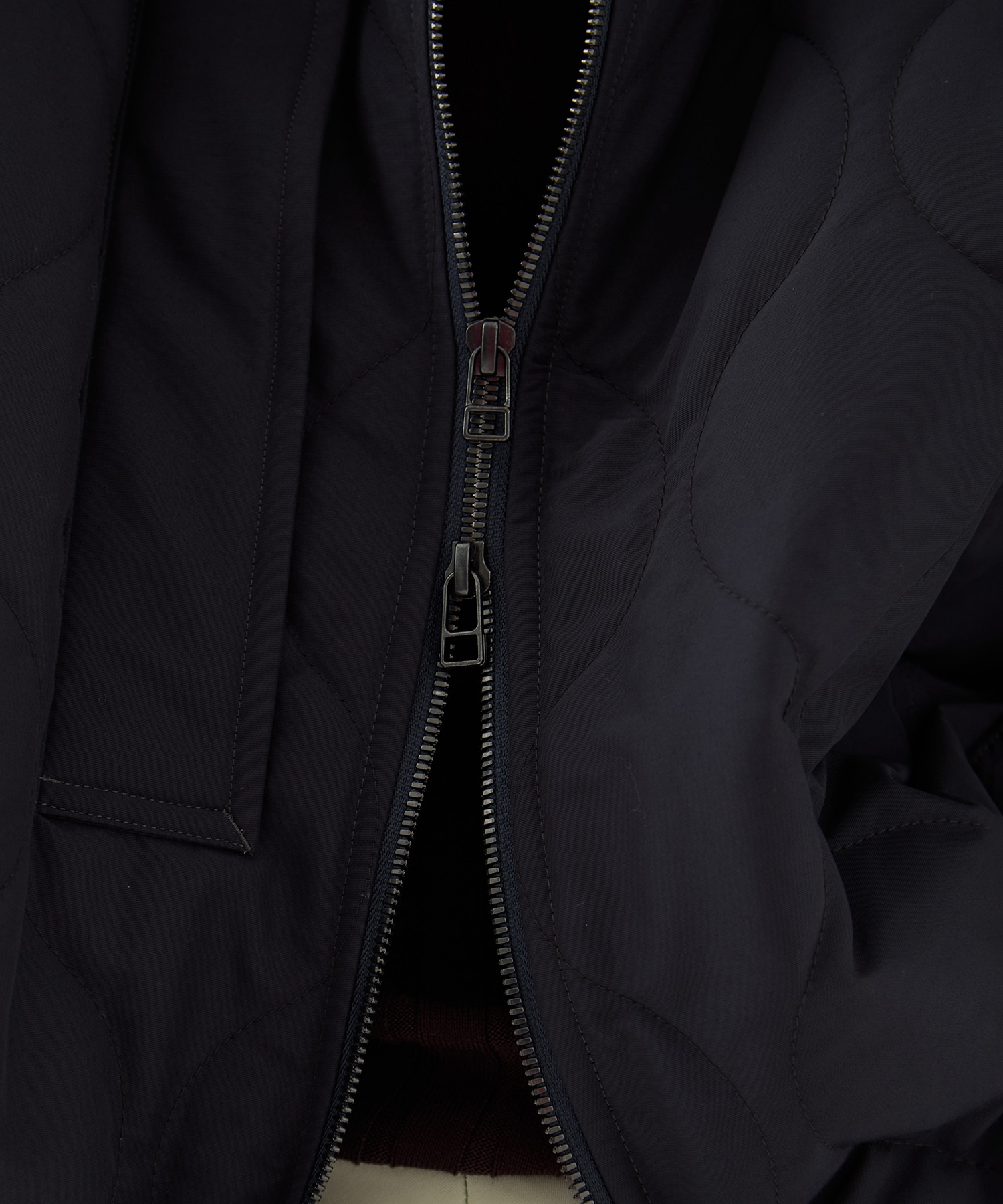 リサイクル60/40クロスキルティングフーディー VACHEMENT