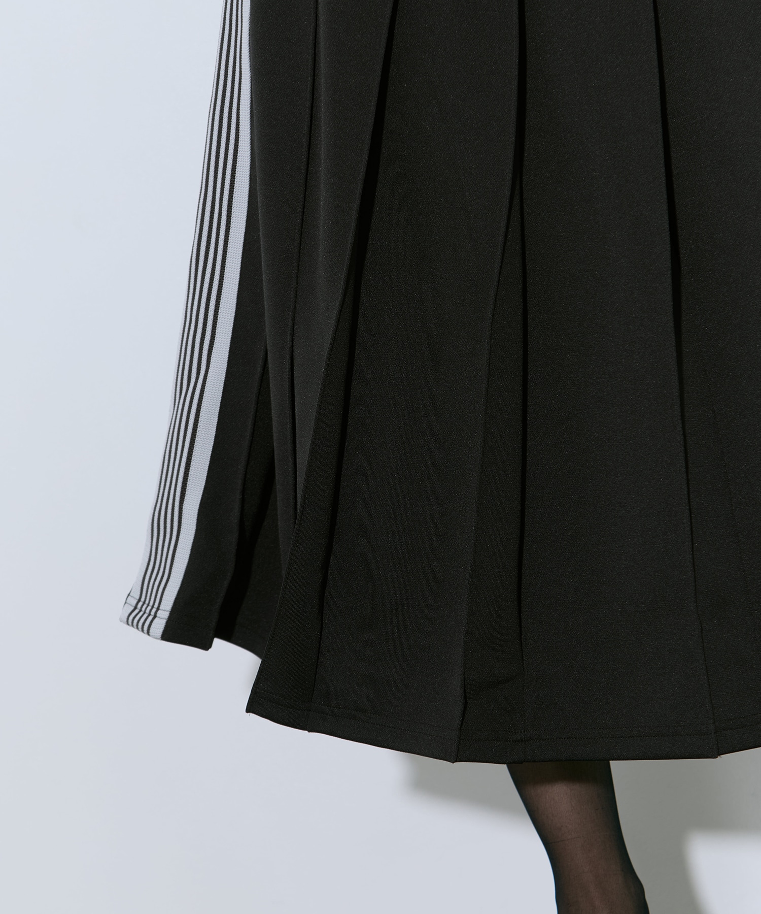 Pleated Track Skirt - Poly Smooth 