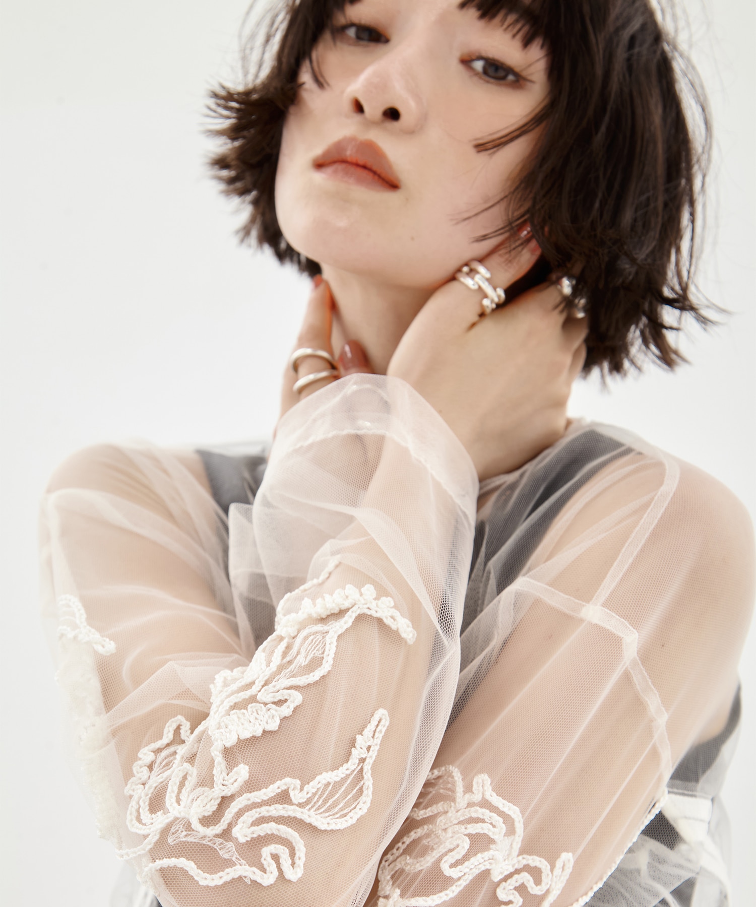 EX.embroidered tulle cardigan MURRAL