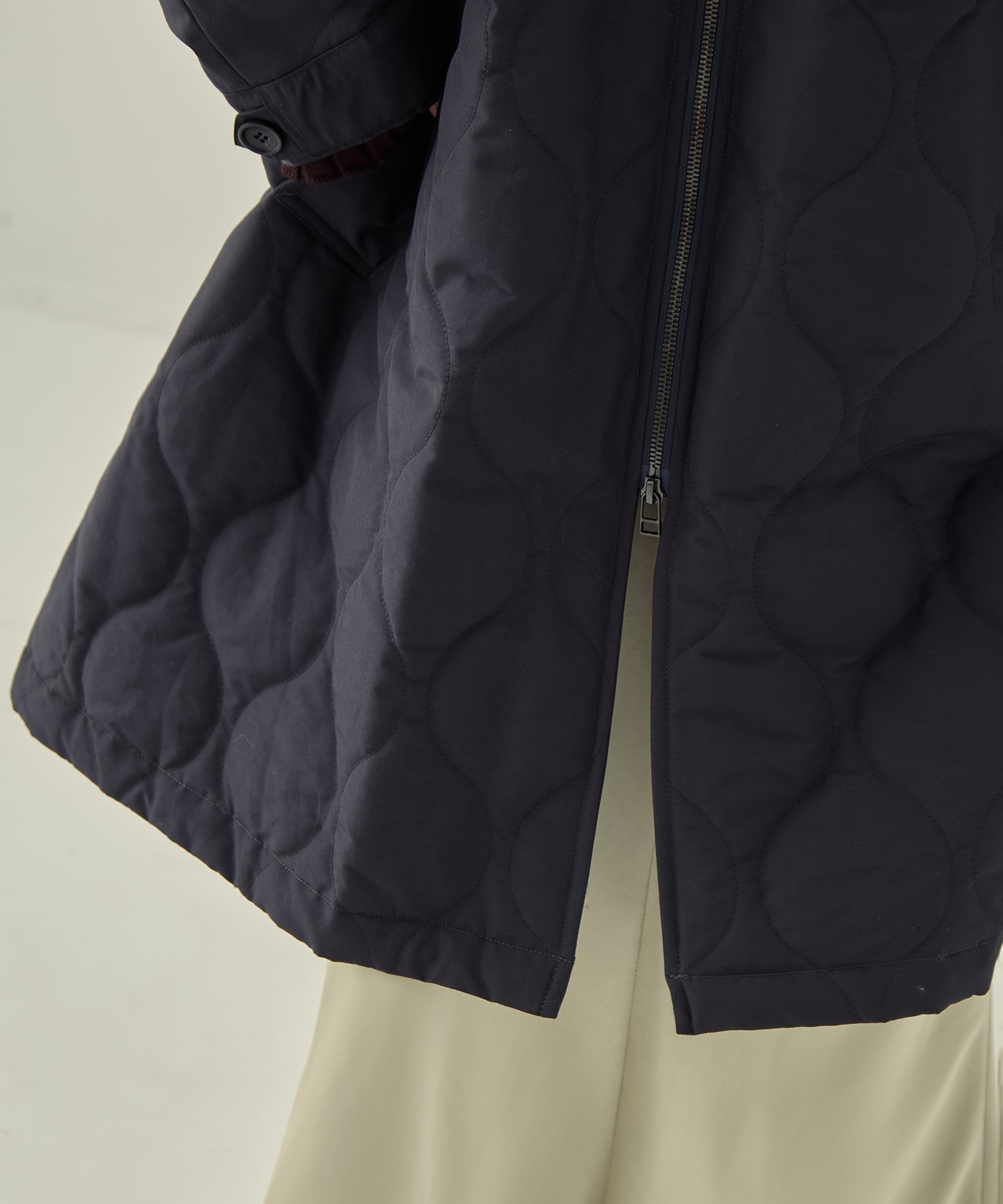 リサイクル60/40クロスキルティングフーディー VACHEMENT