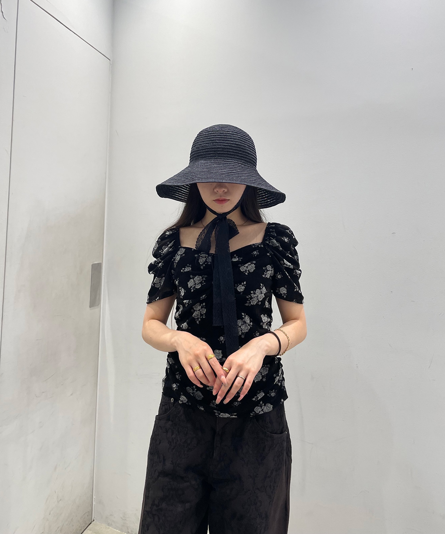 別注 VELOUR ROSE TEE(FREE BLACK): FETICO: WOMENS｜ STUDIOUS ONLINE