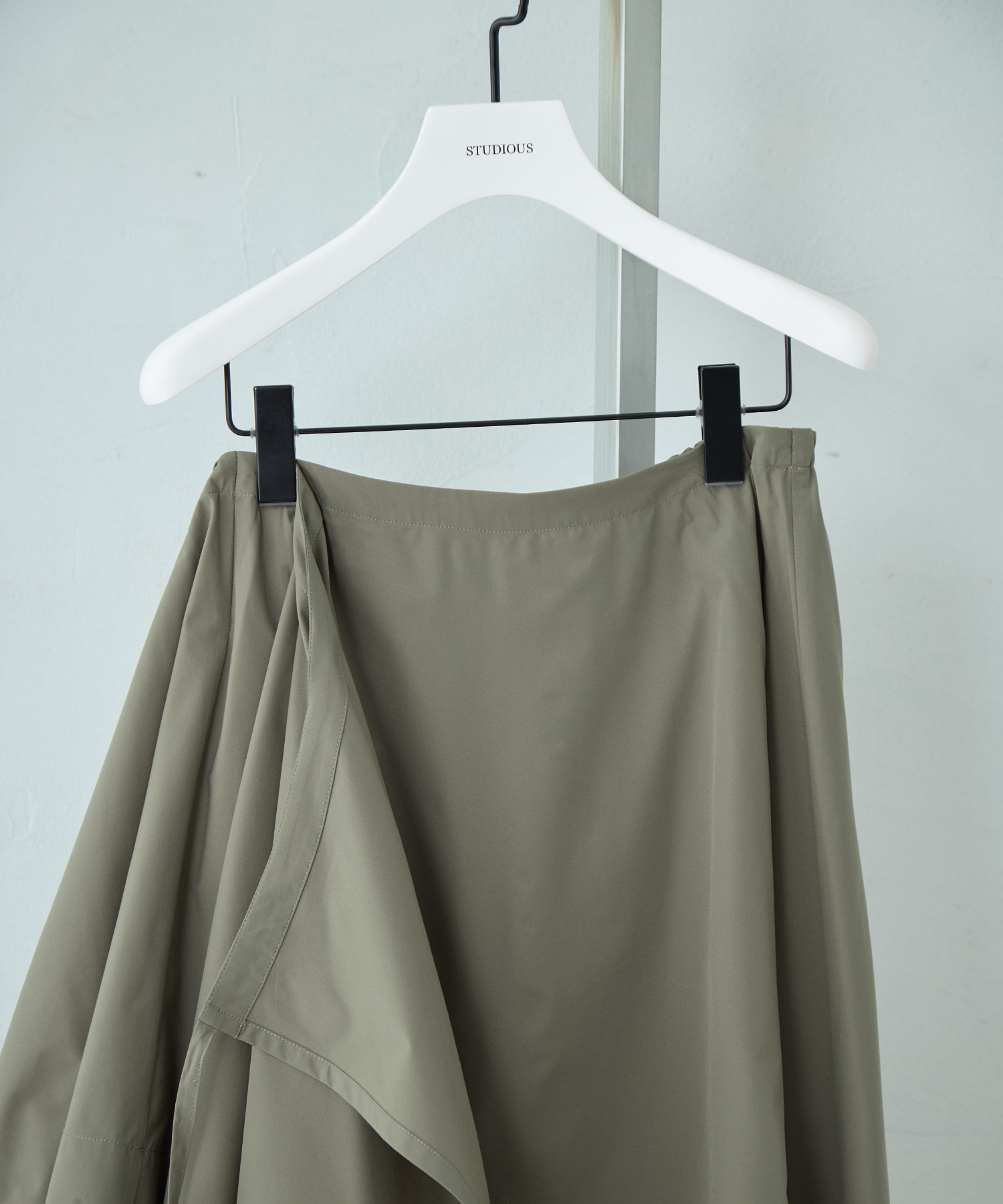 Asymmetry Wrap Layer Skirt STUDIOUS