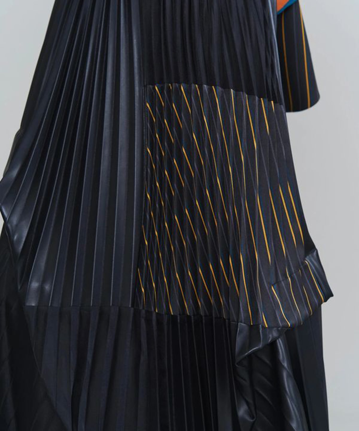 PATCHWORK PLEATS SK UN3D.
