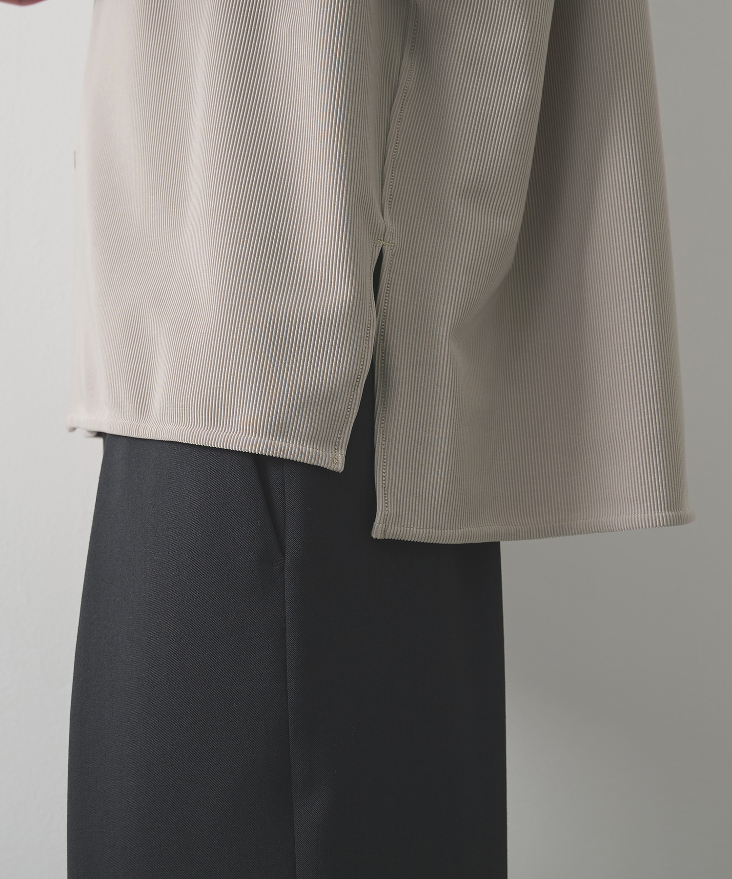 ナロープリーツリラックスシャツ STUDIOUS