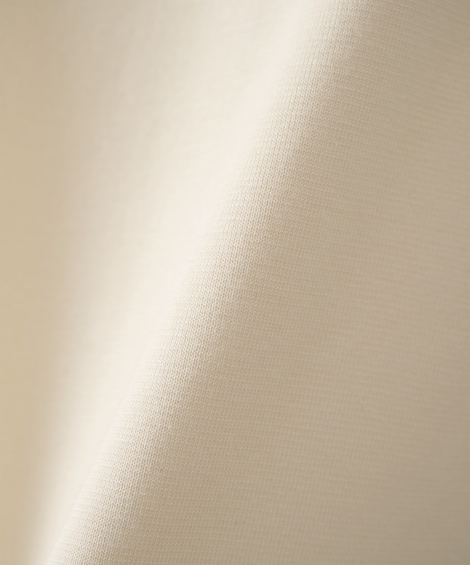 Smooth Silky V neck Knit STUDIOUS