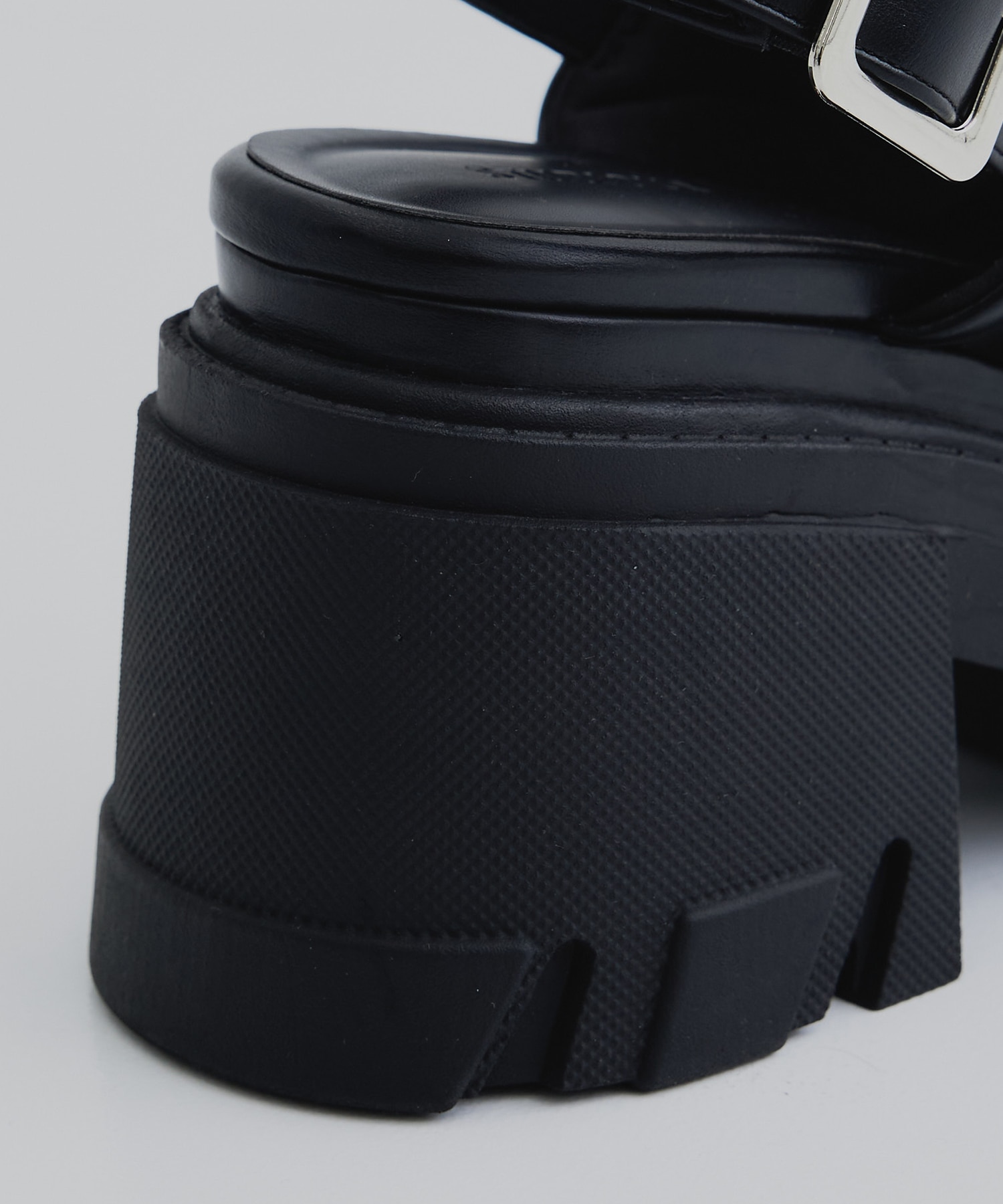 Track Sole Sandals STUDIOUS