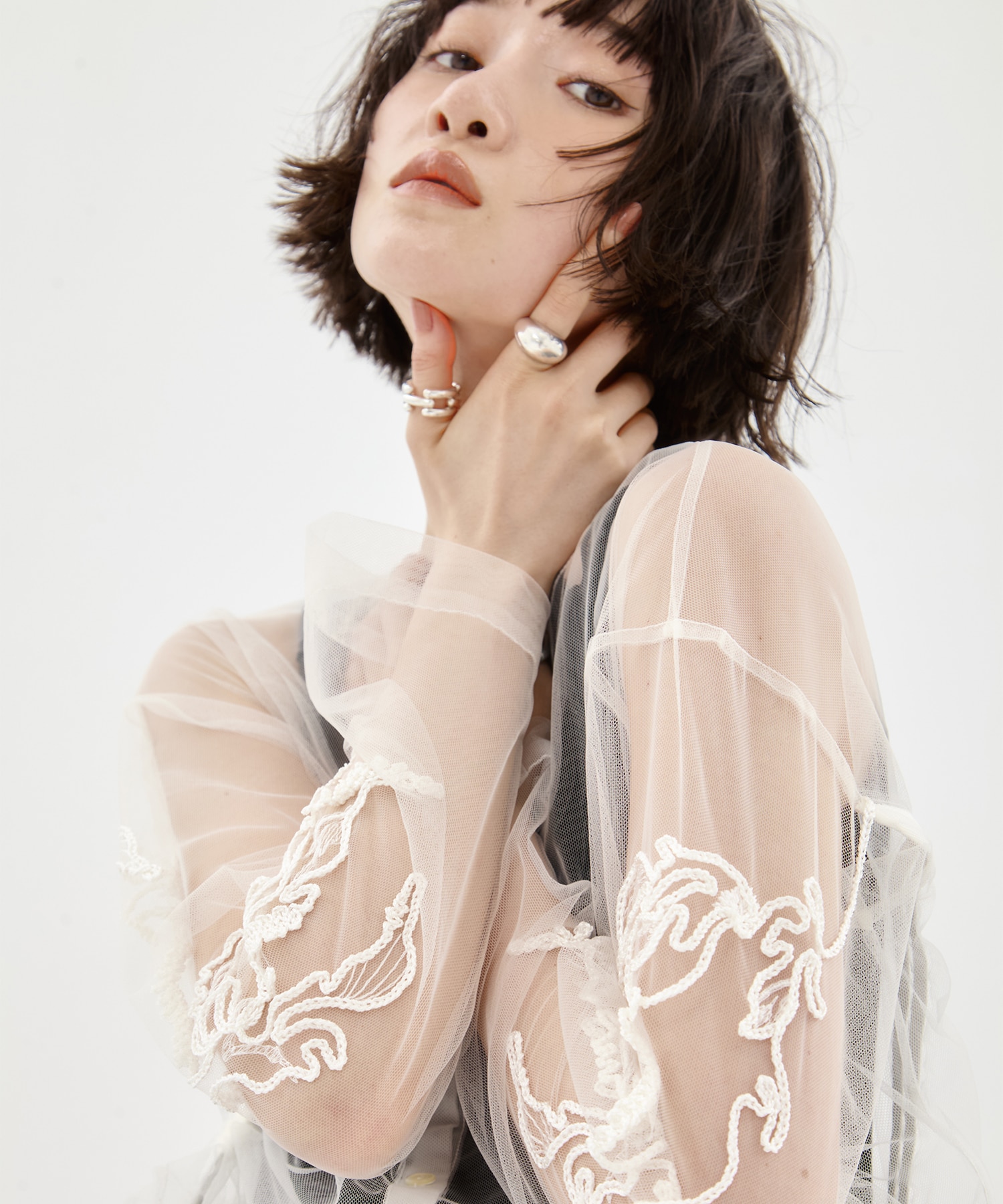 EX.embroidered tulle cardigan MURRAL