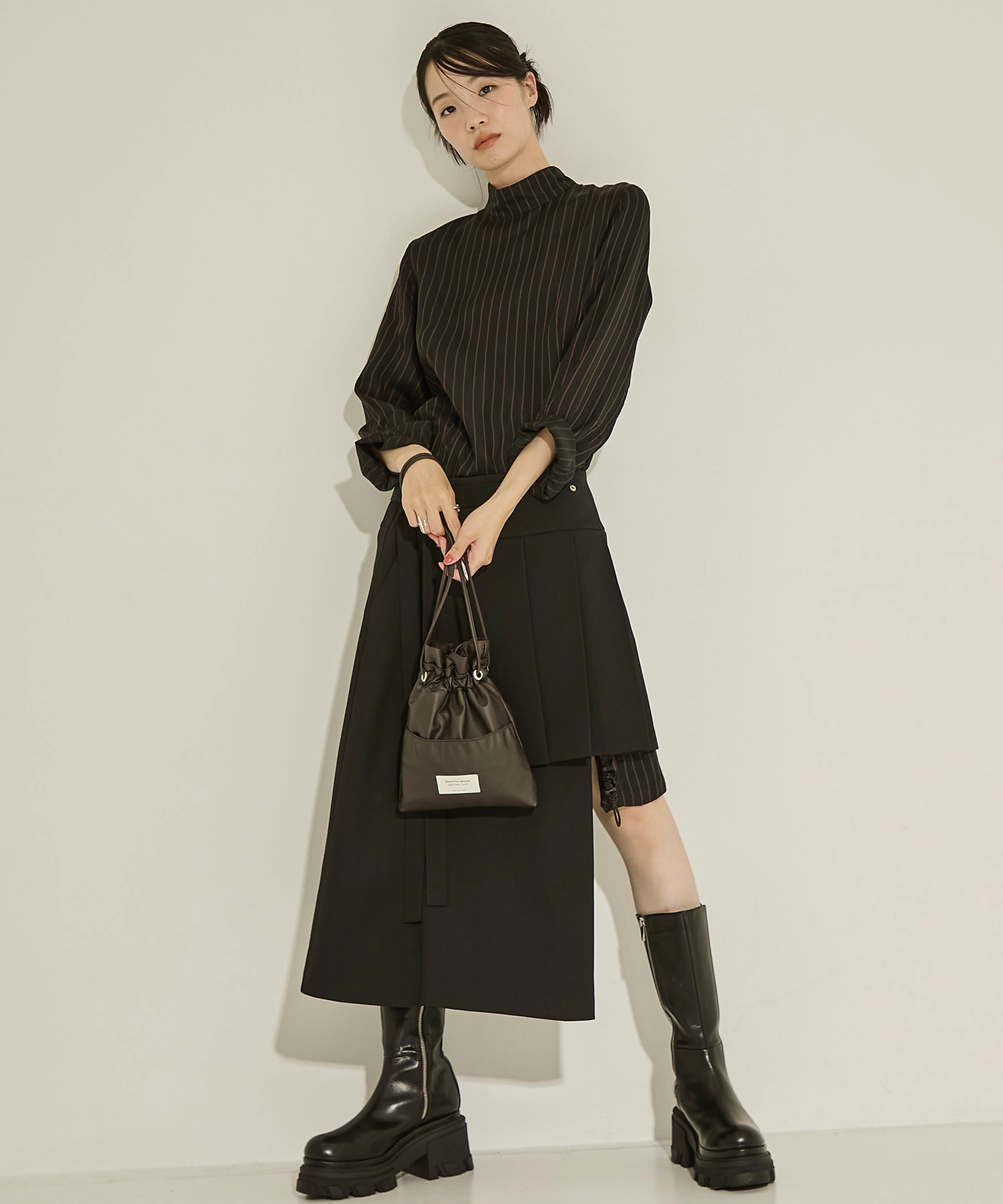 Asymmetry Pleats SKT UJOH
