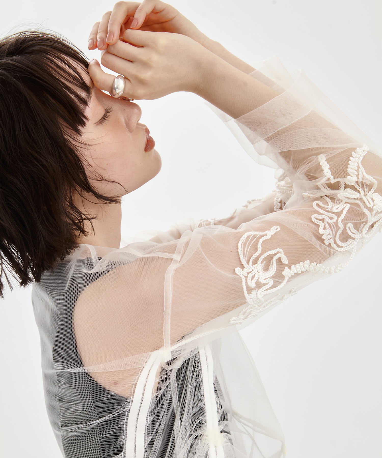 EX.embroidered tulle cardigan MURRAL