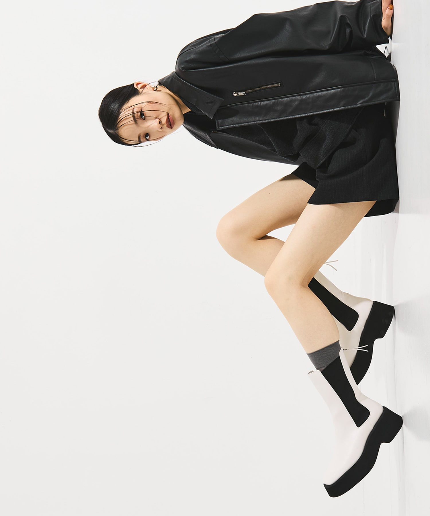 Square Toe Boots STUDIOUS
