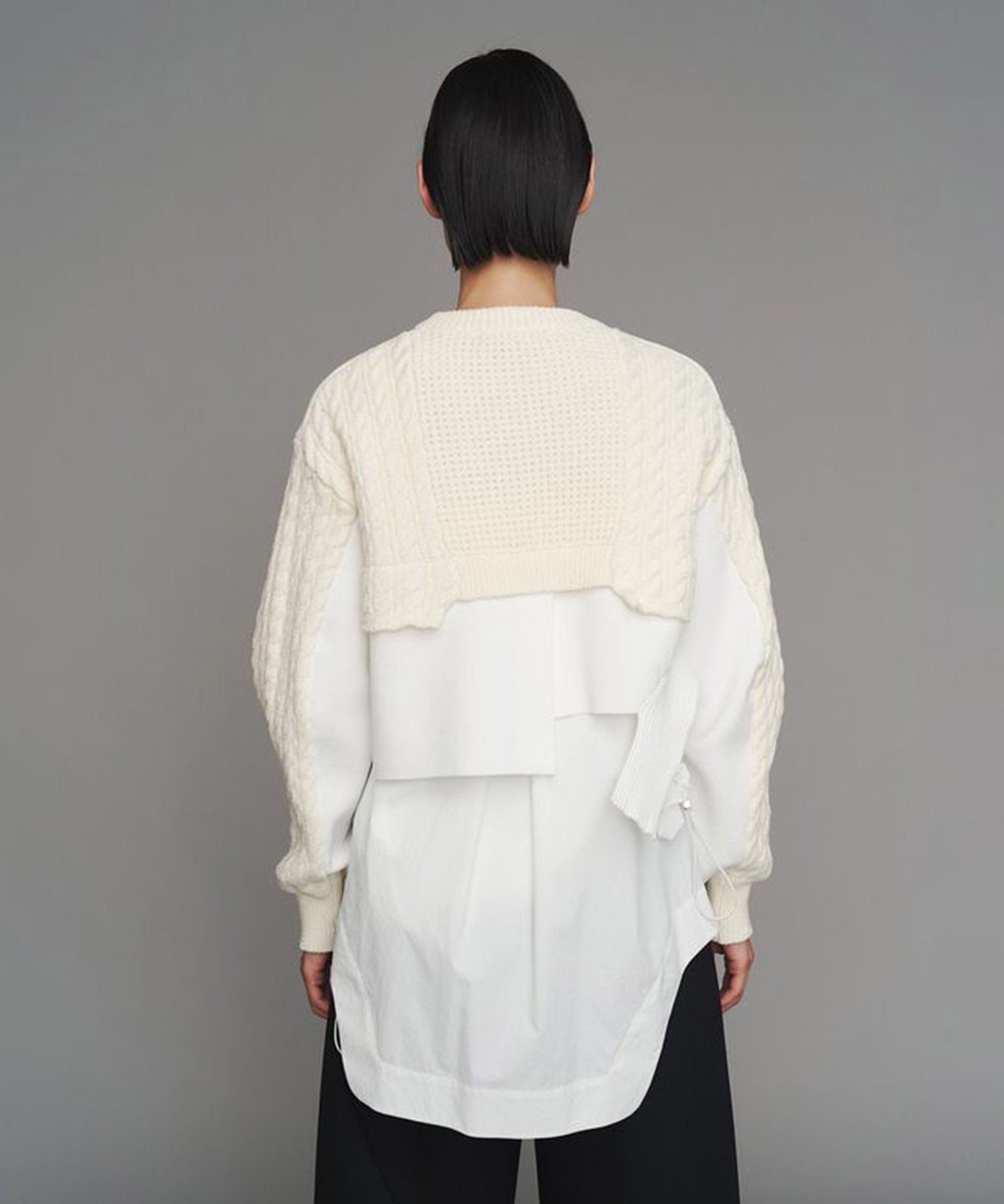 CABLE LAYER SHORT KNIT TOP UN3D.