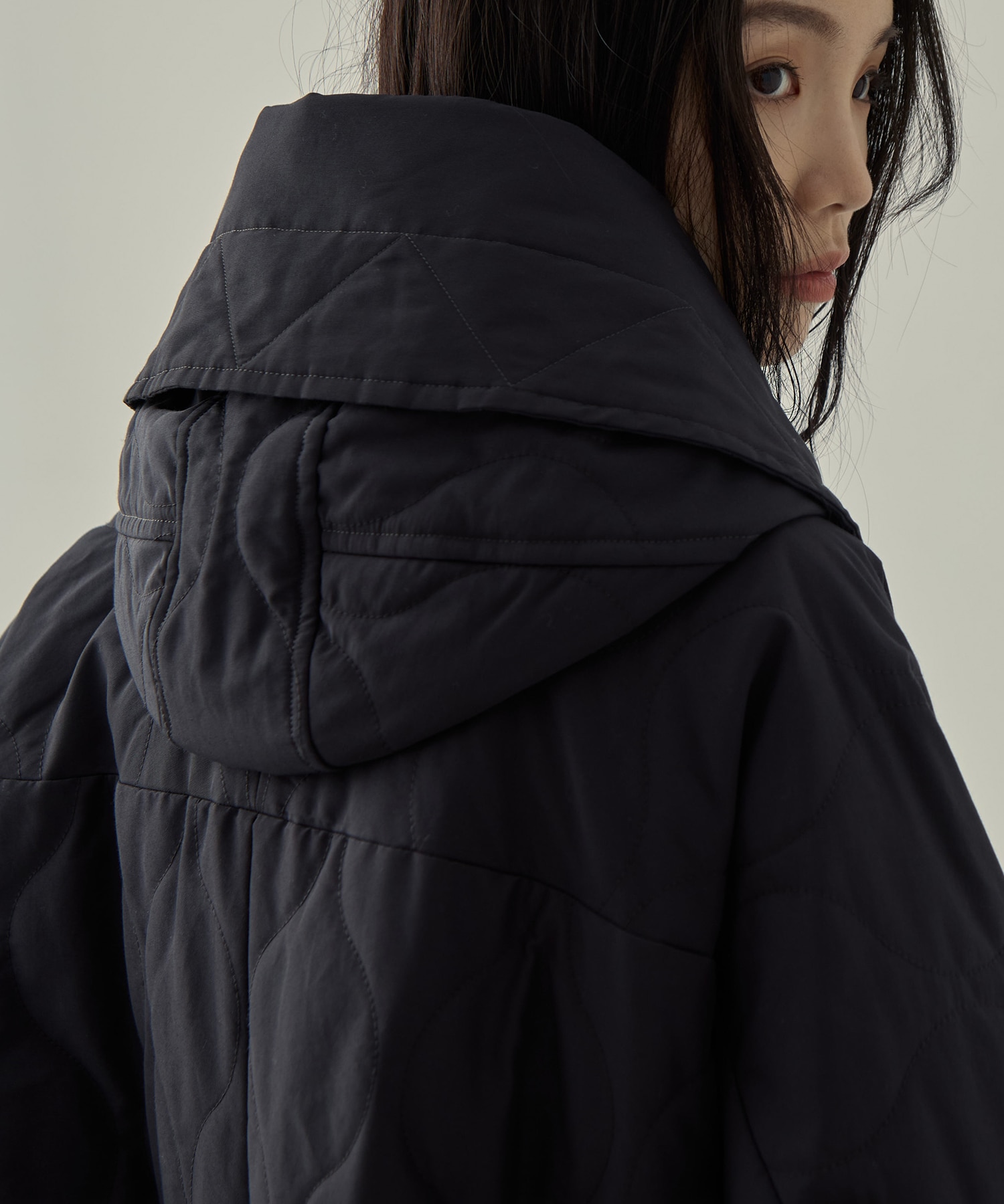 リサイクル60/40クロスキルティングフーディー VACHEMENT