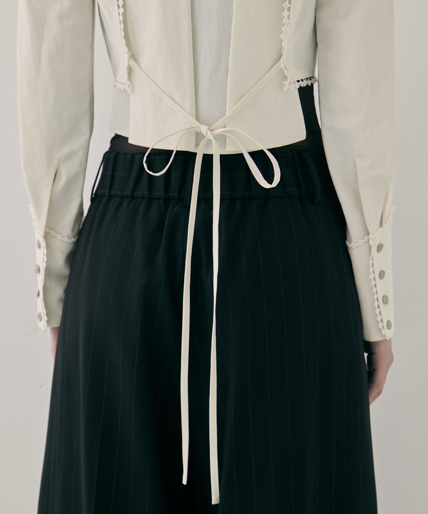 back curtain cropped blouse tanakadaisuke